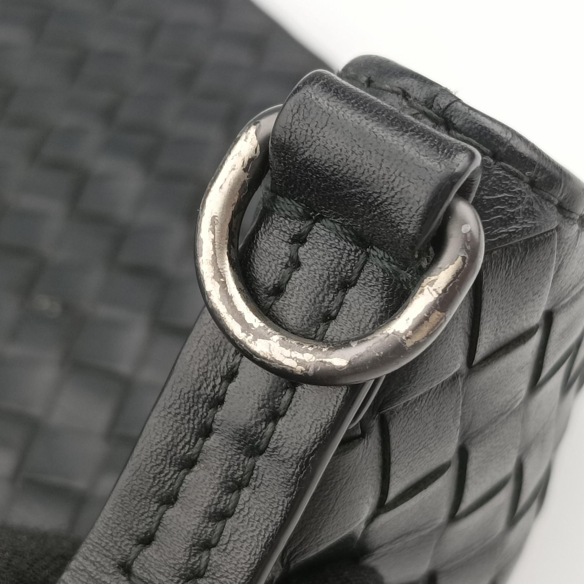Intrecciato Black lambskin B04493882Rイントレチャート ブラック ラムスキン B04493882R