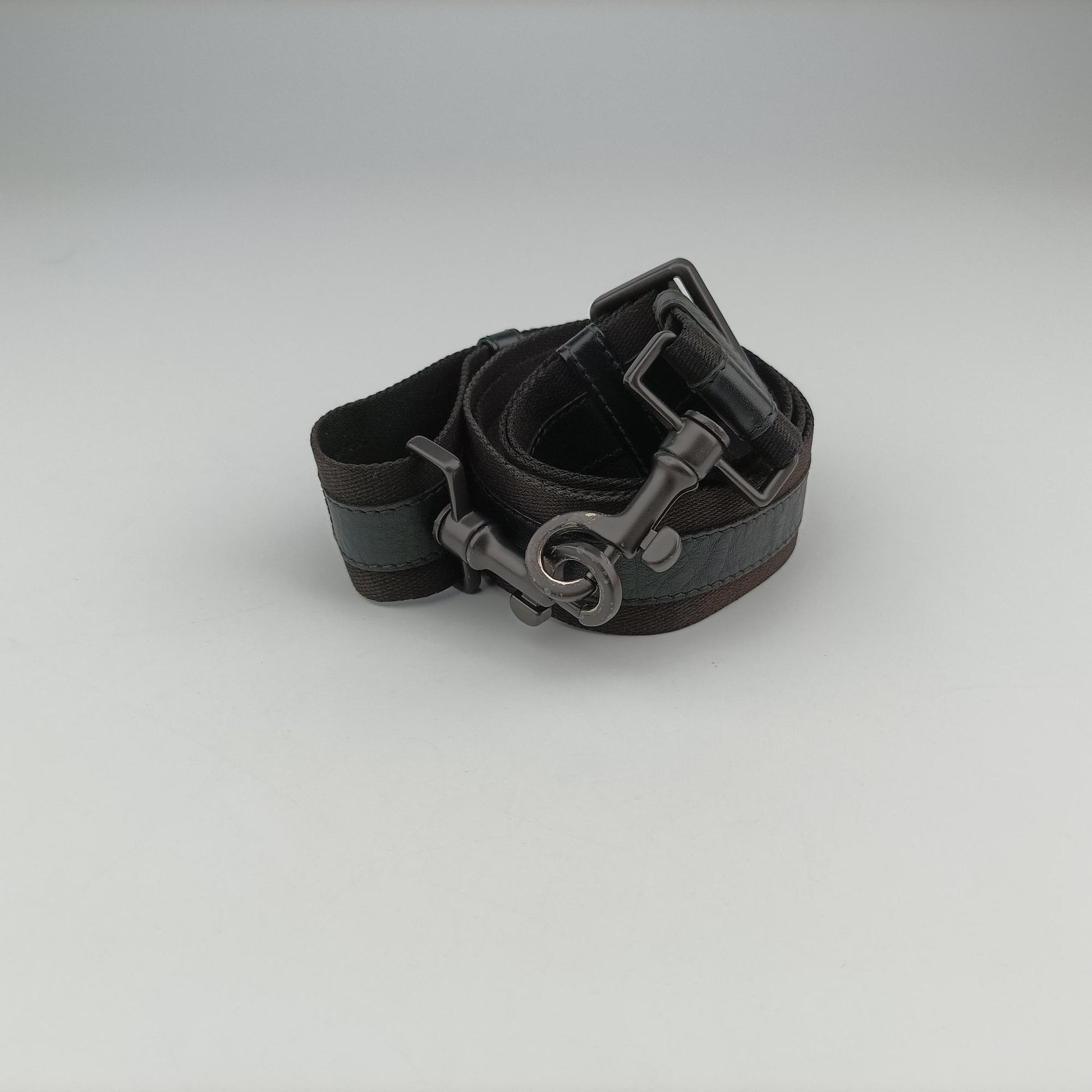 Intrecciato Black lambskin B04493882Rイントレチャート ブラック ラムスキン B04493882R
