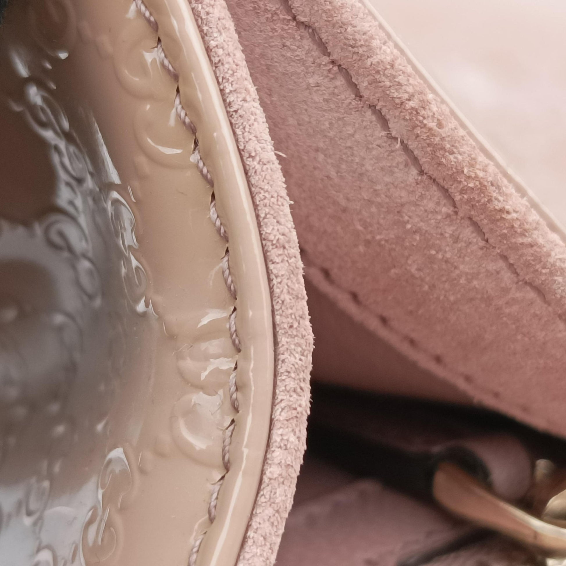 Microguccissima Broadway Camel Patent Leather 339249 E016221572ミクログッチシマ ブロードウェイ キャメル パテント 339249 E016221572