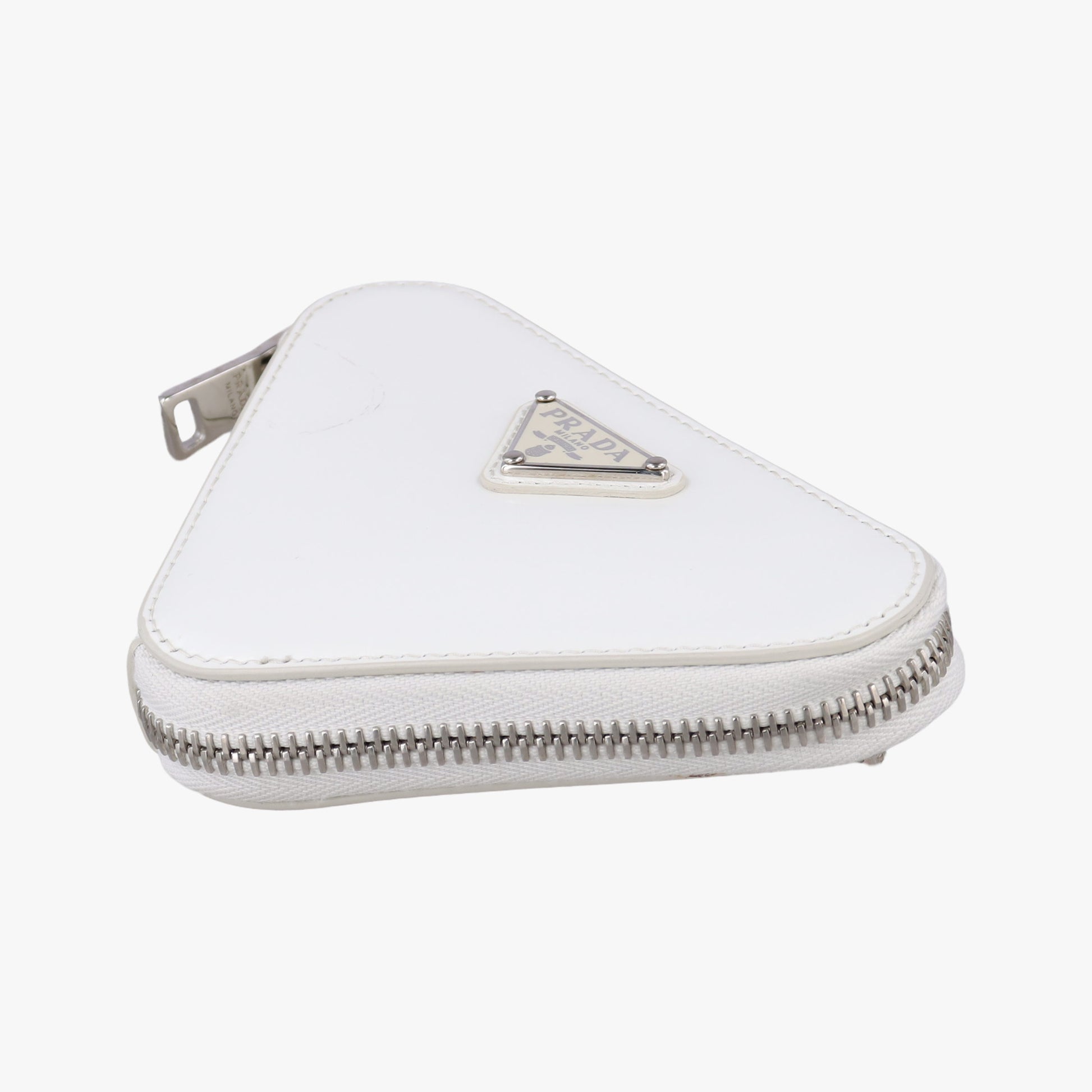 Triangle Chain Pouch White Leather 230-Aトライアングル チェーン ポーチ ホワイト レザー 230-A