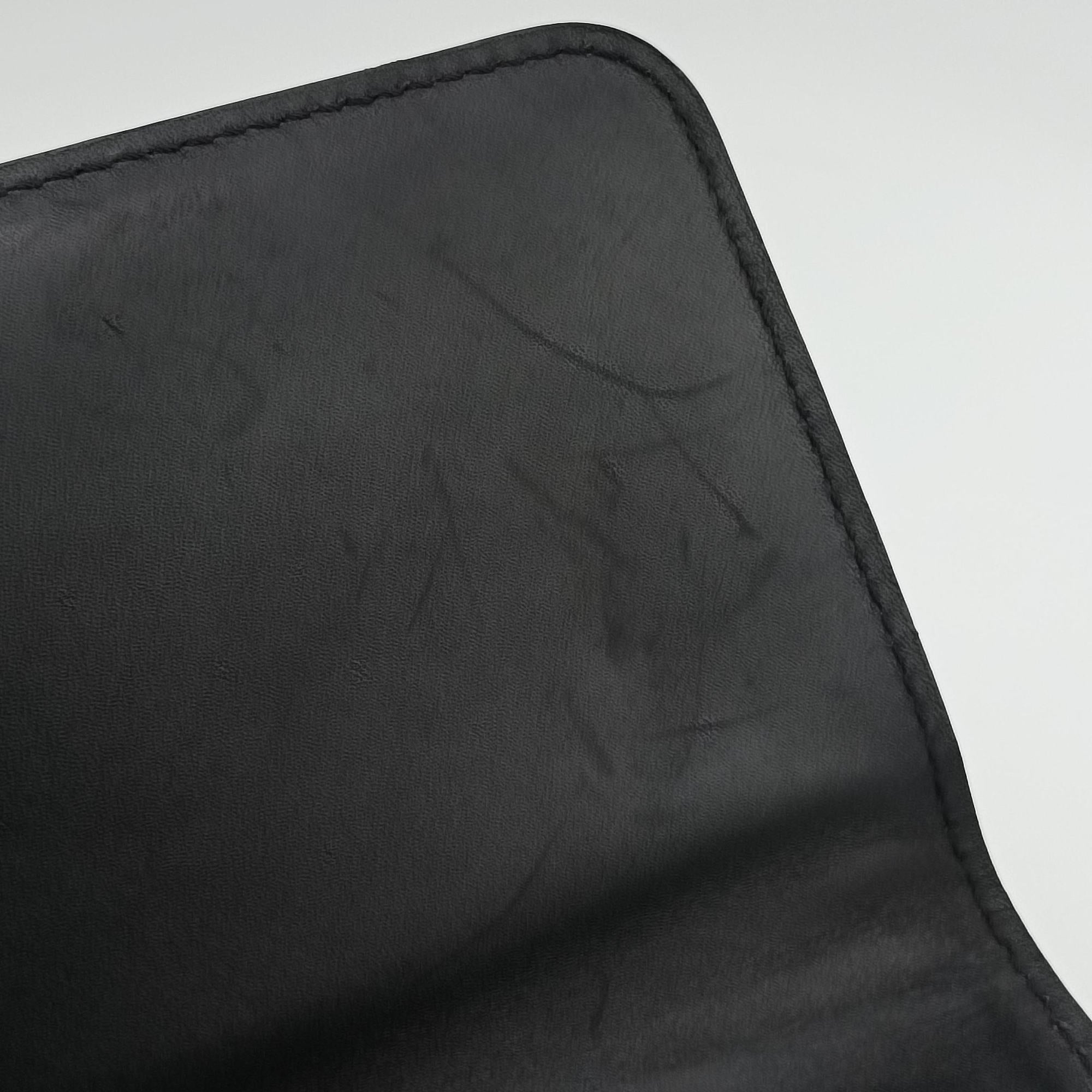 Embossed Logo Top Handle Messenger Black Leather ロゴ型押し 2WAY メッセンジャー ブラック レザー 