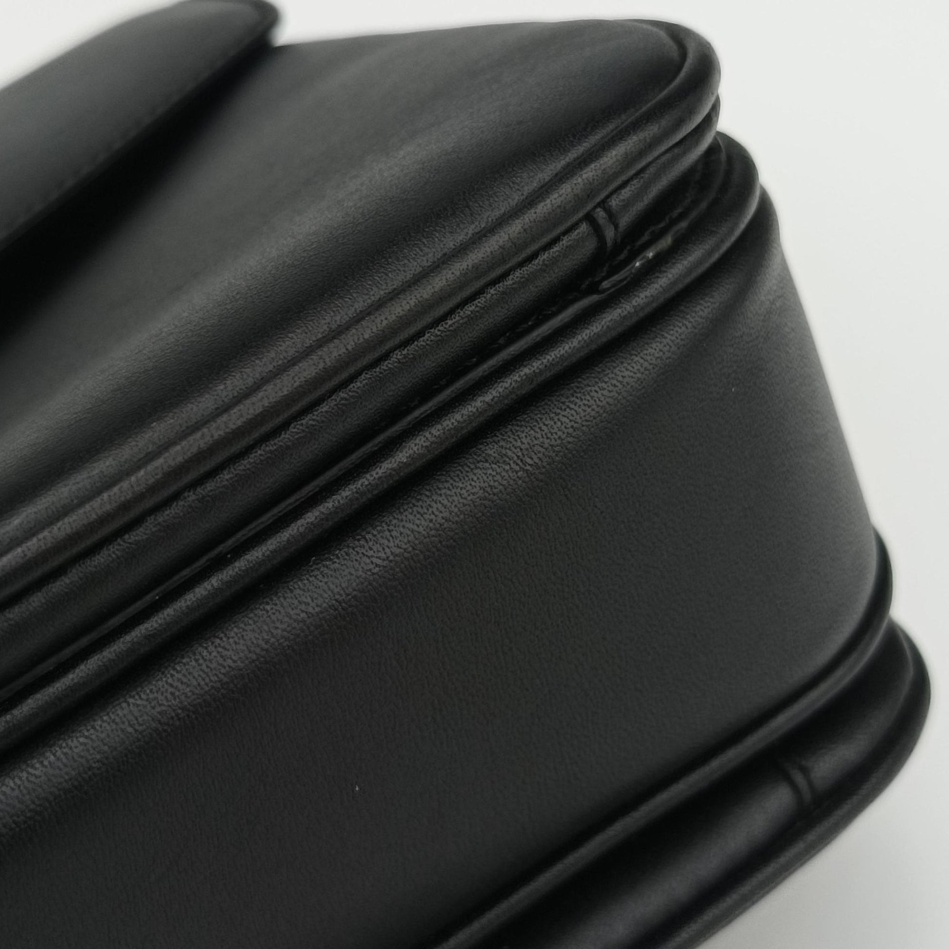 C bag Medium Black Leather U-CE-1159C ミディアム ブラック レザー U-CE-1159