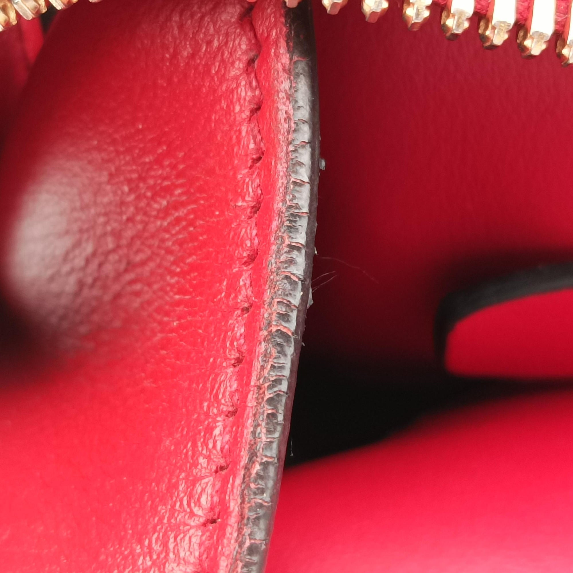Esplanade Red SAFFIANO Leather 1BA046 117 Rエスプラナード レッド サフィアーノレザー 1BA046 117 R
