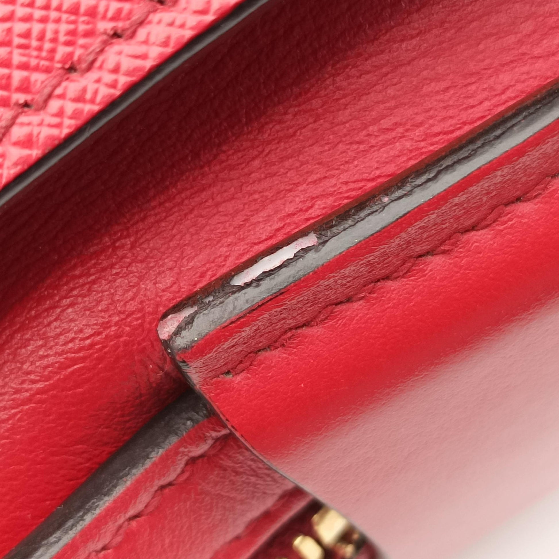 Esplanade Red SAFFIANO Leather 1BA046 117 Rエスプラナード レッド サフィアーノレザー 1BA046 117 R