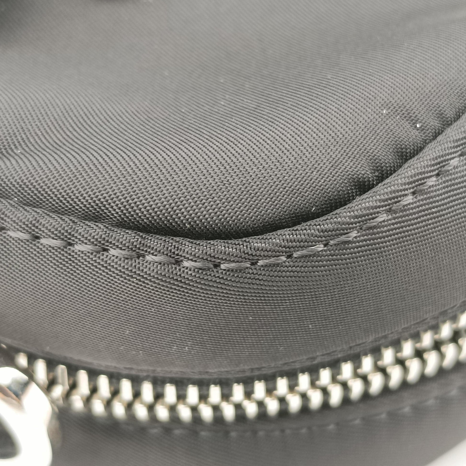 VLogo Black Nylon × Calfskin Leather Vロゴ ブラック ナイロン × カーフレザー 