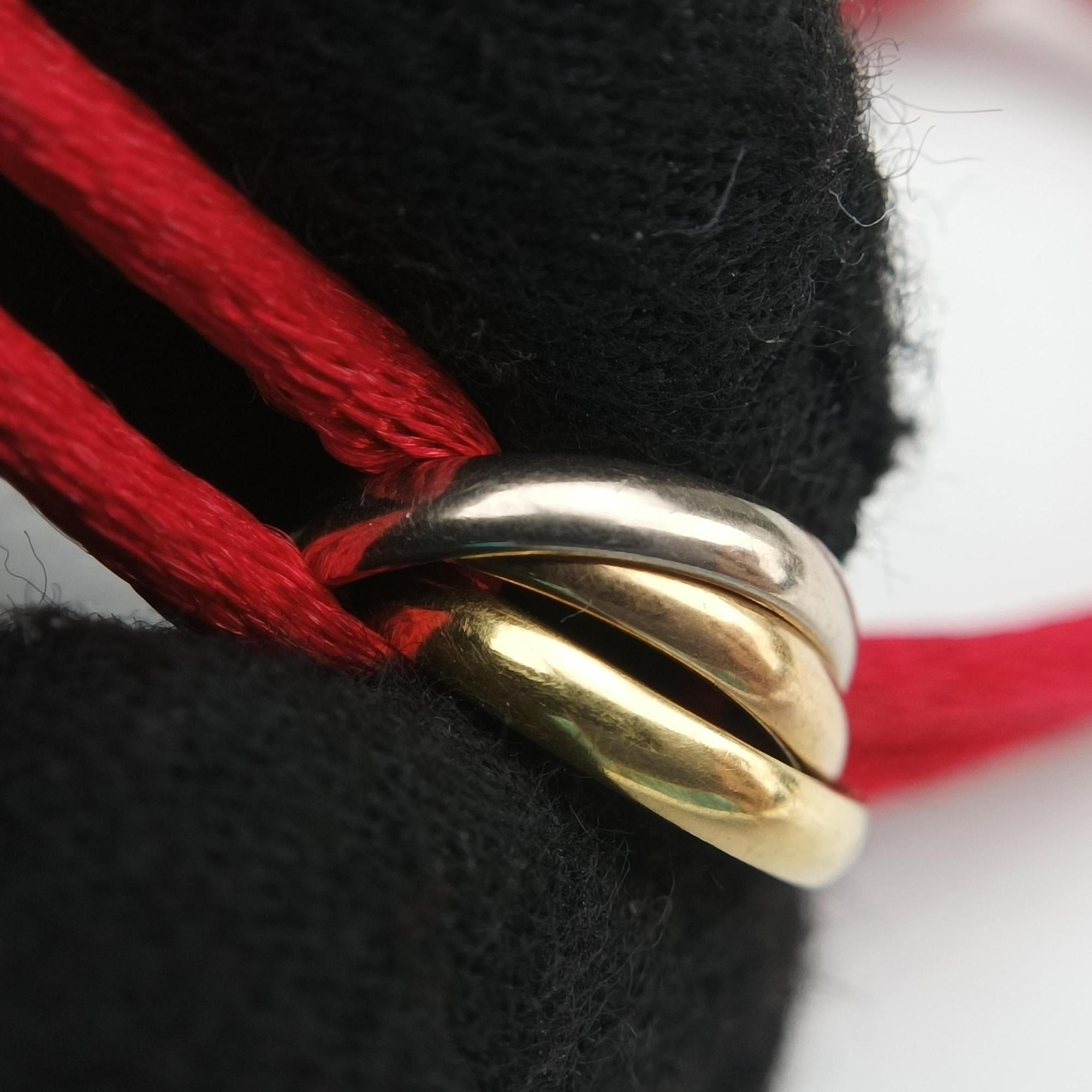 Baby Love White Gold / Yellow Gold / Rose Gold AU750 B6069000 KBL073ベビー ラブ ホワイトゴールド / イエローゴールド / ローズゴールド AU750 B6069000 KBL073
