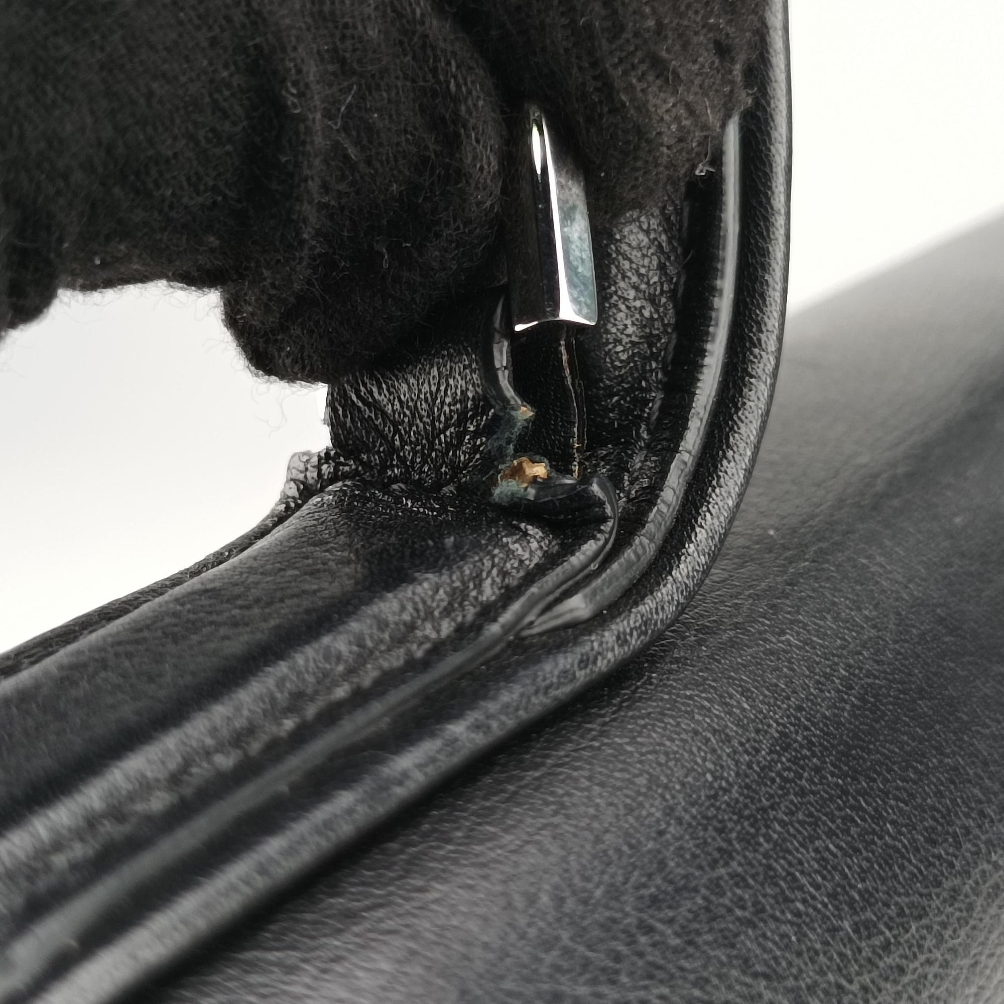 Tampete Black Leather GO4Dタンペート ブラック レザー GO4D