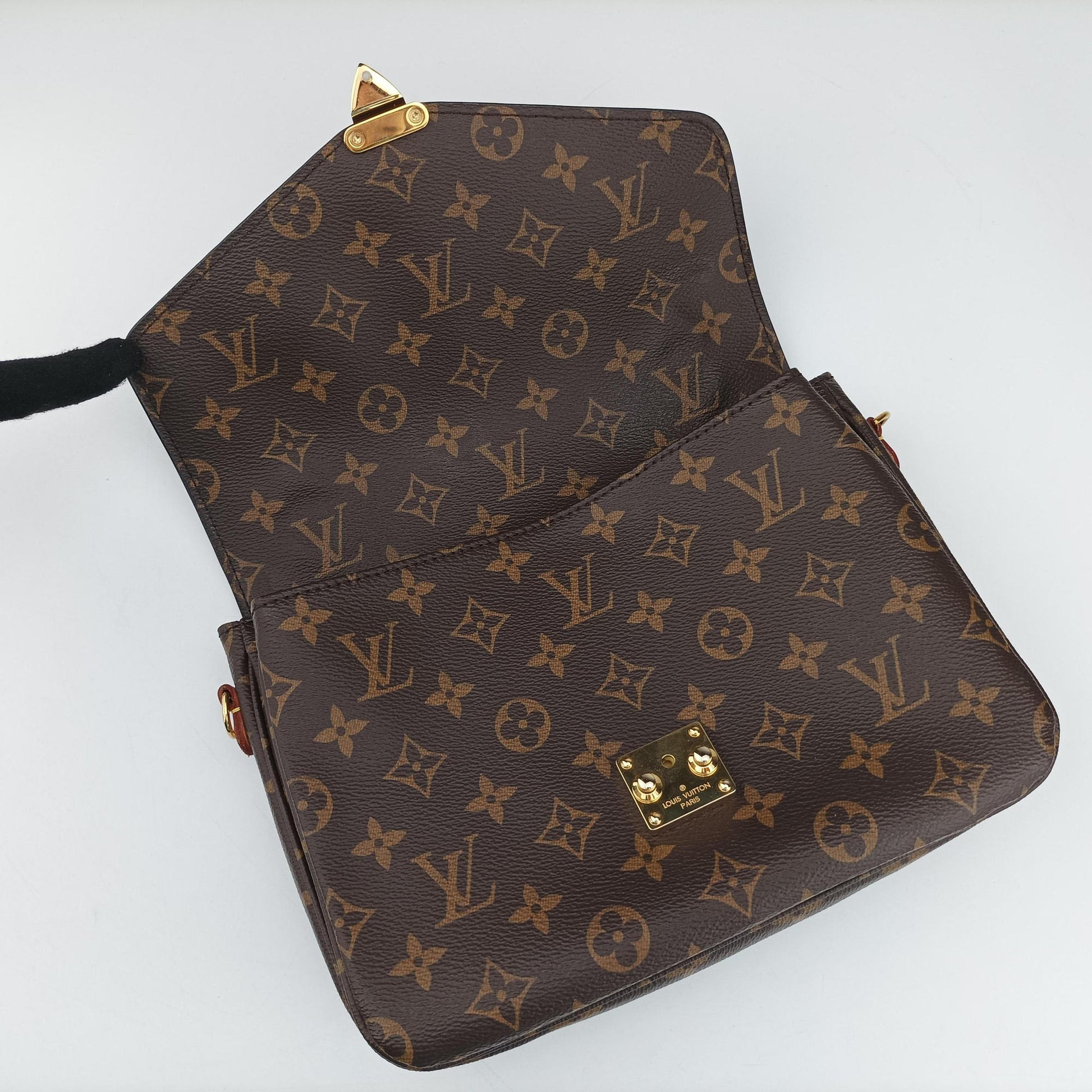 Pochette Metis MM Brown Monogram Canvas M44875 DR4148ポシェットメティスMM モノグラム/ブラウン モノグラムキャンバス M44875 DR4148
