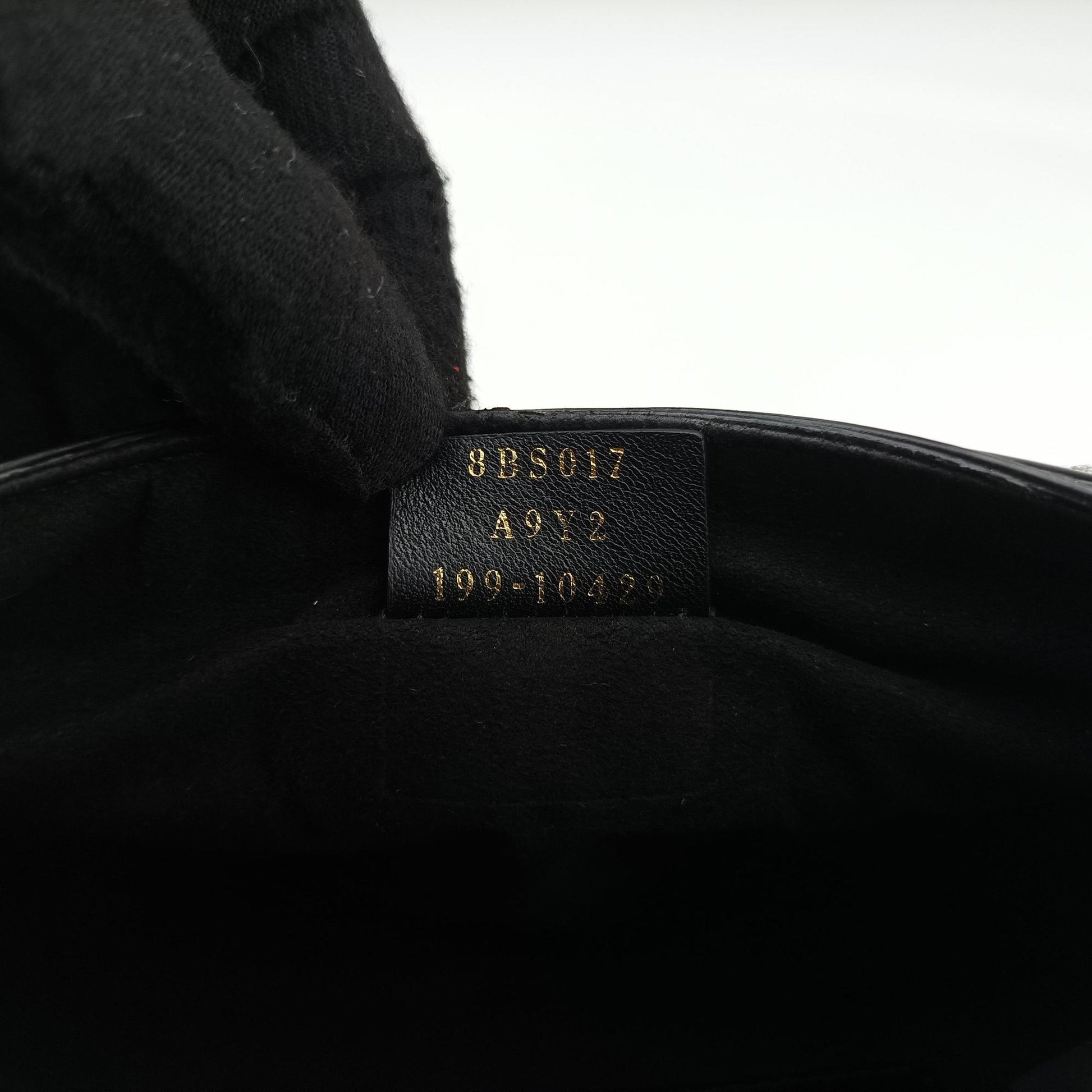 BAGUETTE Brown×Black fur×patent 8BS017 8BS017 A9Y2 199-10429バケット ブラウン×ブラック ファー×パテント 8BS017 8BS017 A9Y2 199-10429