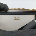 Triangle White Fur×SAFFIANO Leather 1NR015 62トライアングル ホワイト ファー×サフィアーノレザー 1NR015 62