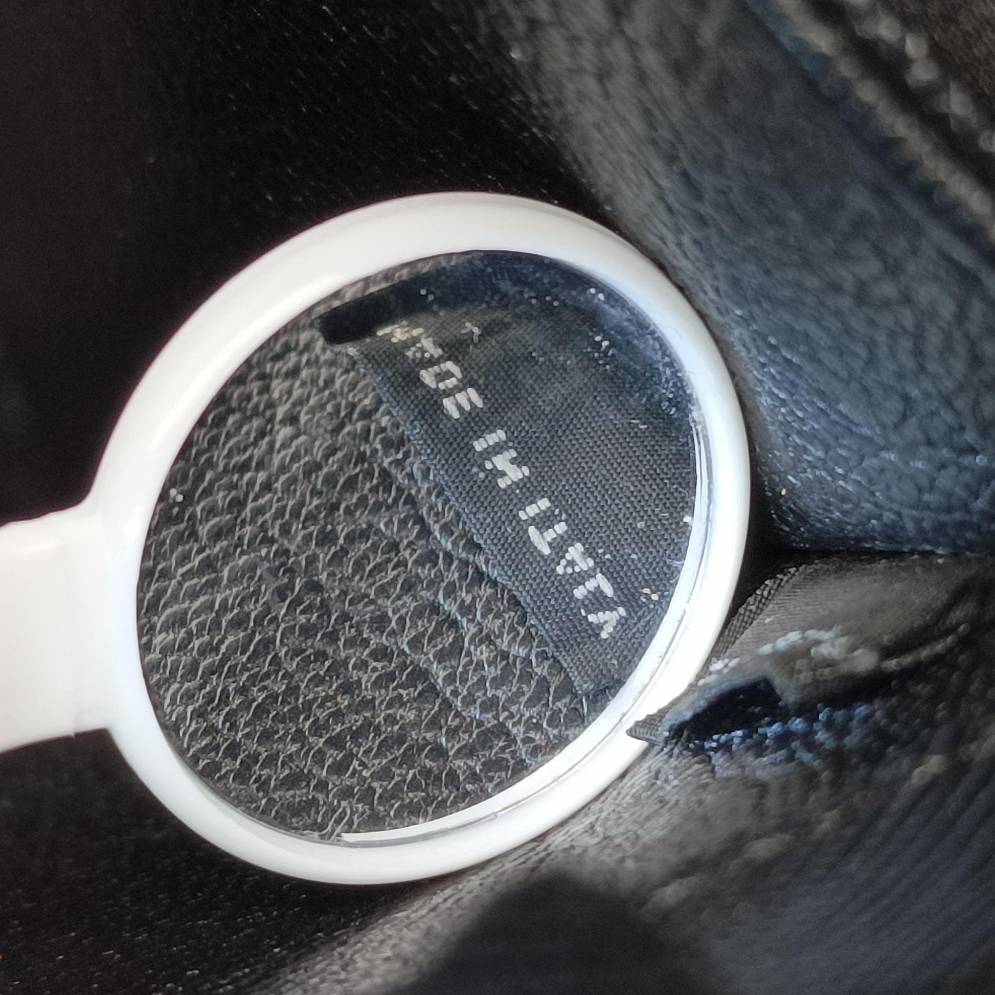Triangle Logo Plate Black Saffiano Leather 31/X 173三角 ロゴ プレート ブラック サフィアーノレザー 31/X 173