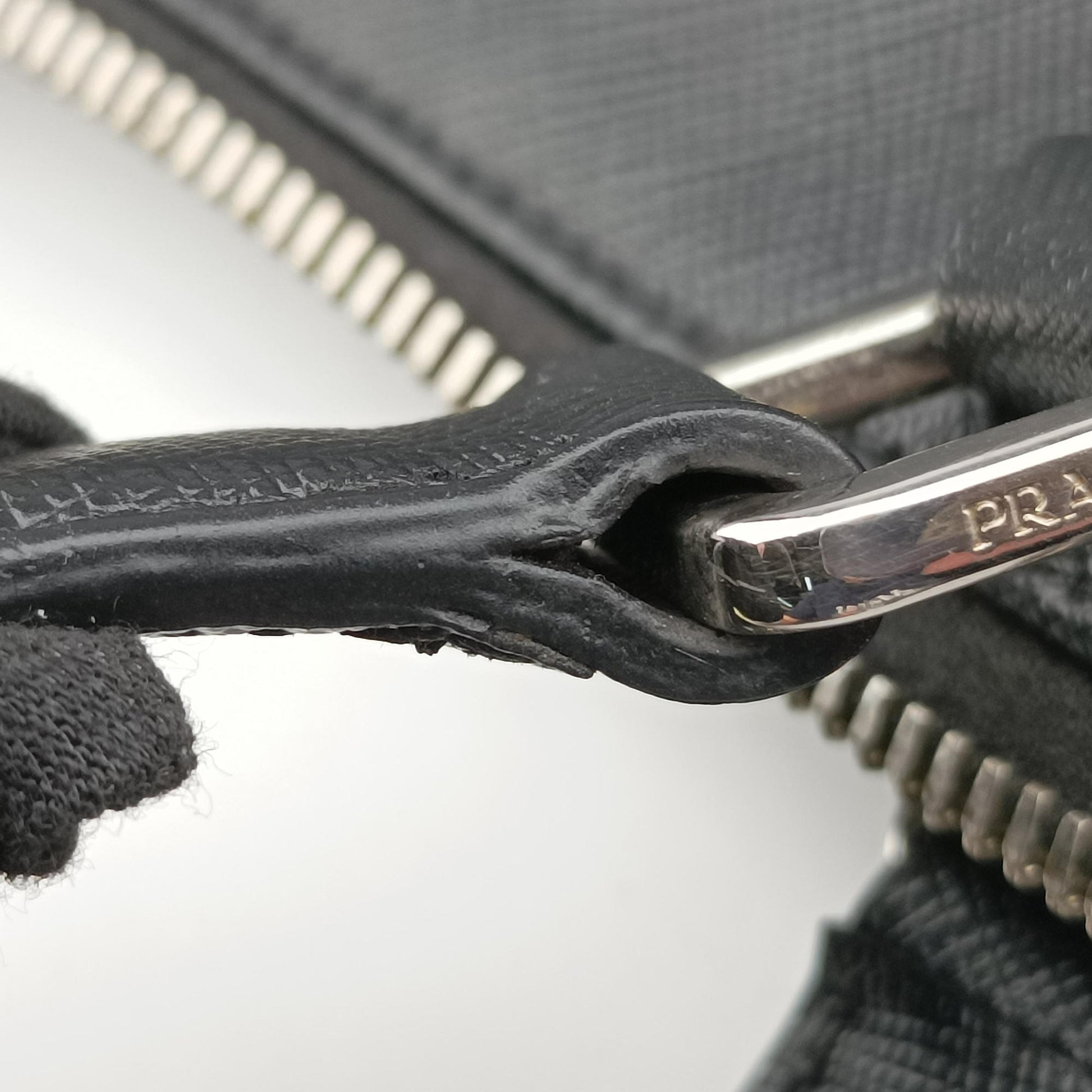Triangle Logo Plate Black Saffiano Leather 31/X 173三角 ロゴ プレート ブラック サフィアーノレザー 31/X 173
