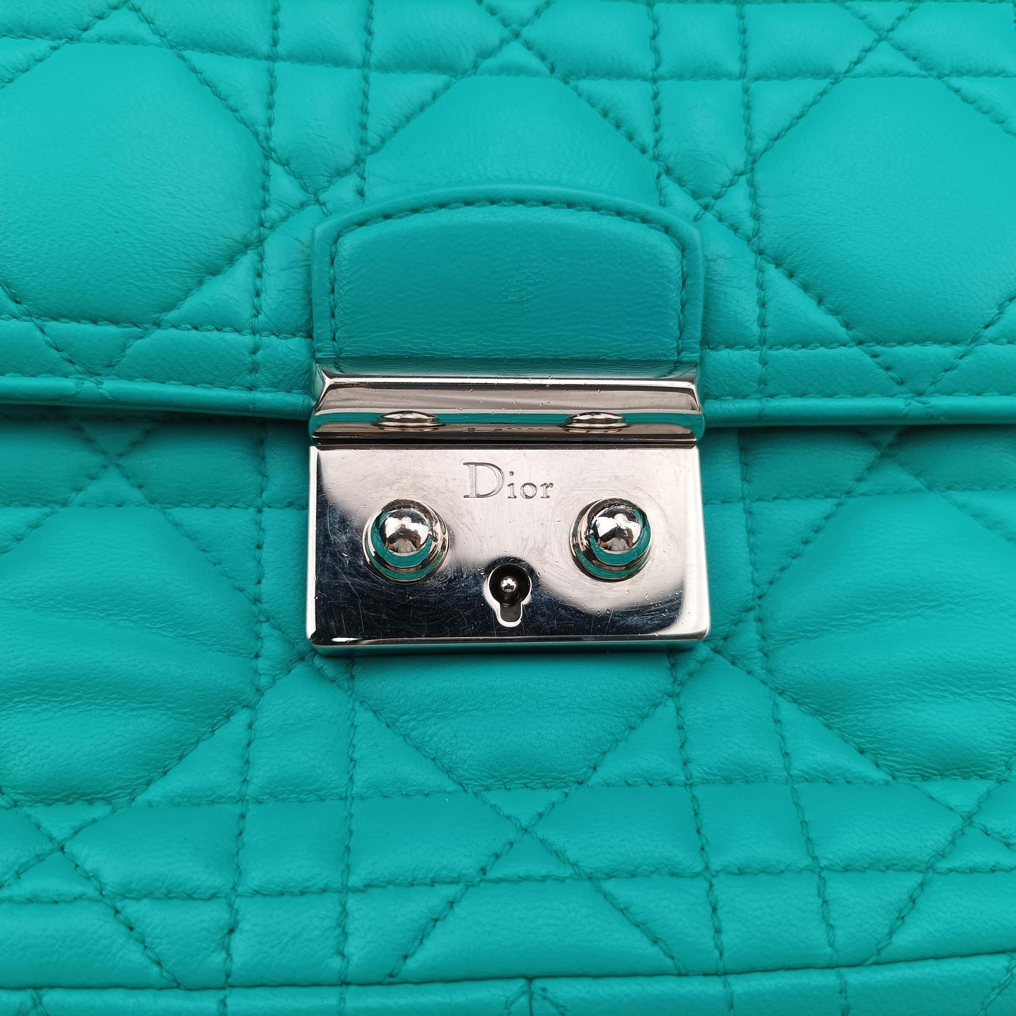 Miss Dior Canage New Lock Blue lambskin 12-MA-0114ミスディオール カナージュ ニューロック ブルー ラムスキン 12-MA-0114