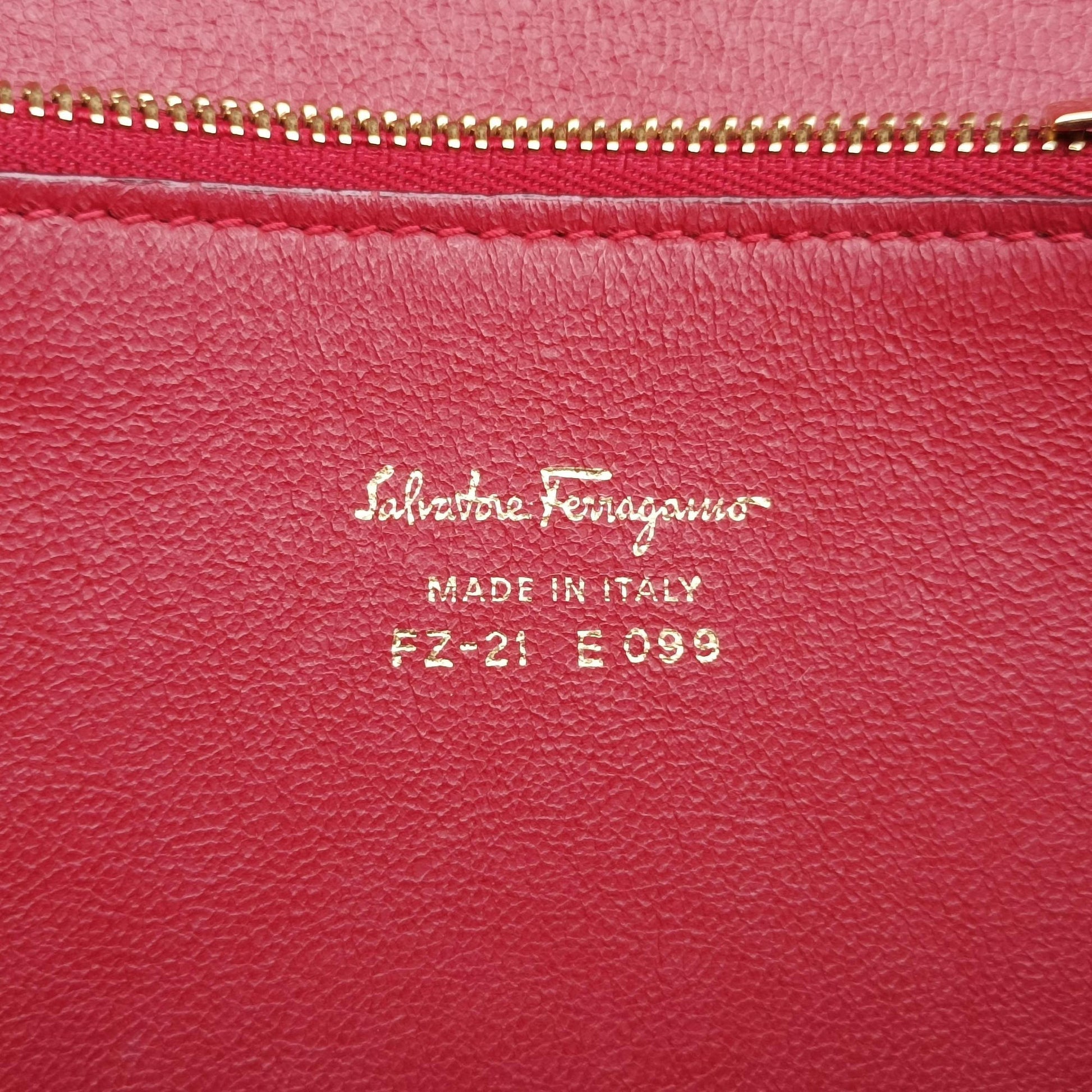 Gancino Burgundy Leather FZ-21 E 099ガンチーノ ワインレッド レザー FZ-21 E 099