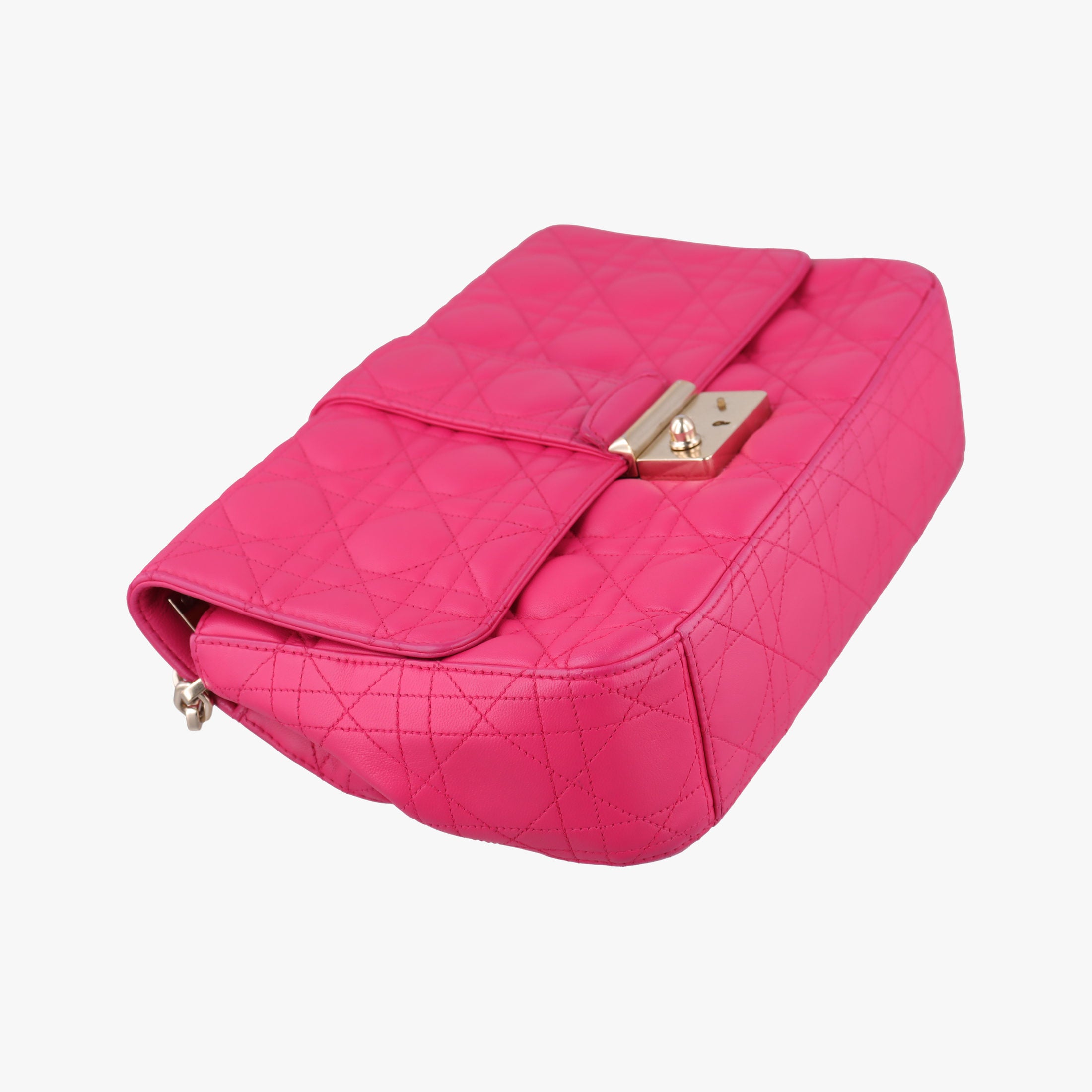 Miss Dior CANNAGE New Lock Pink lambskin 18-MA-0153ミス ディオール カナージュ ニューロック ピンク ラムスキン 18-MA-0153