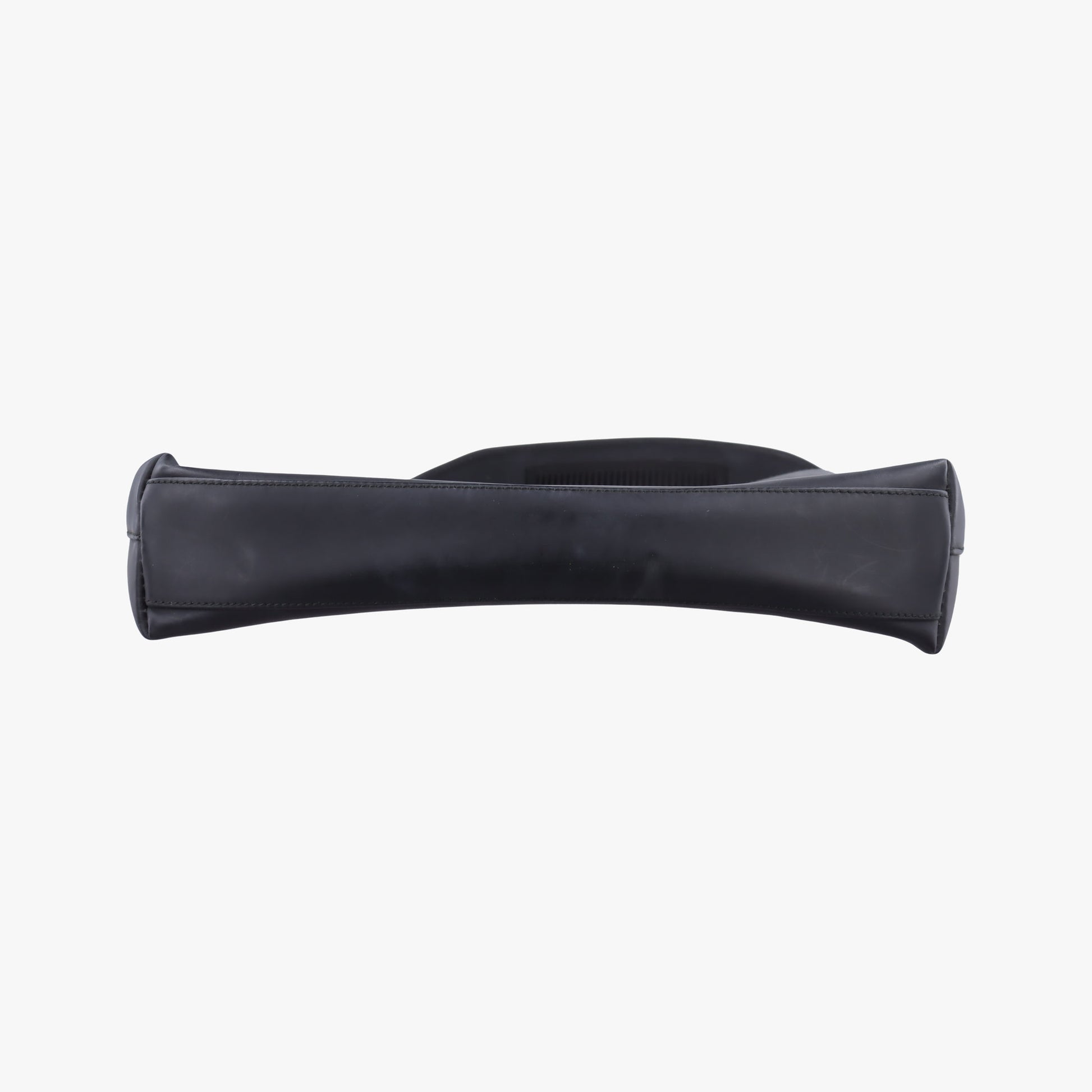 Minimalist Hobo Black leather 001.3300 1781ミニマリスト ホーボー ブラック レザー 001.3300 1781