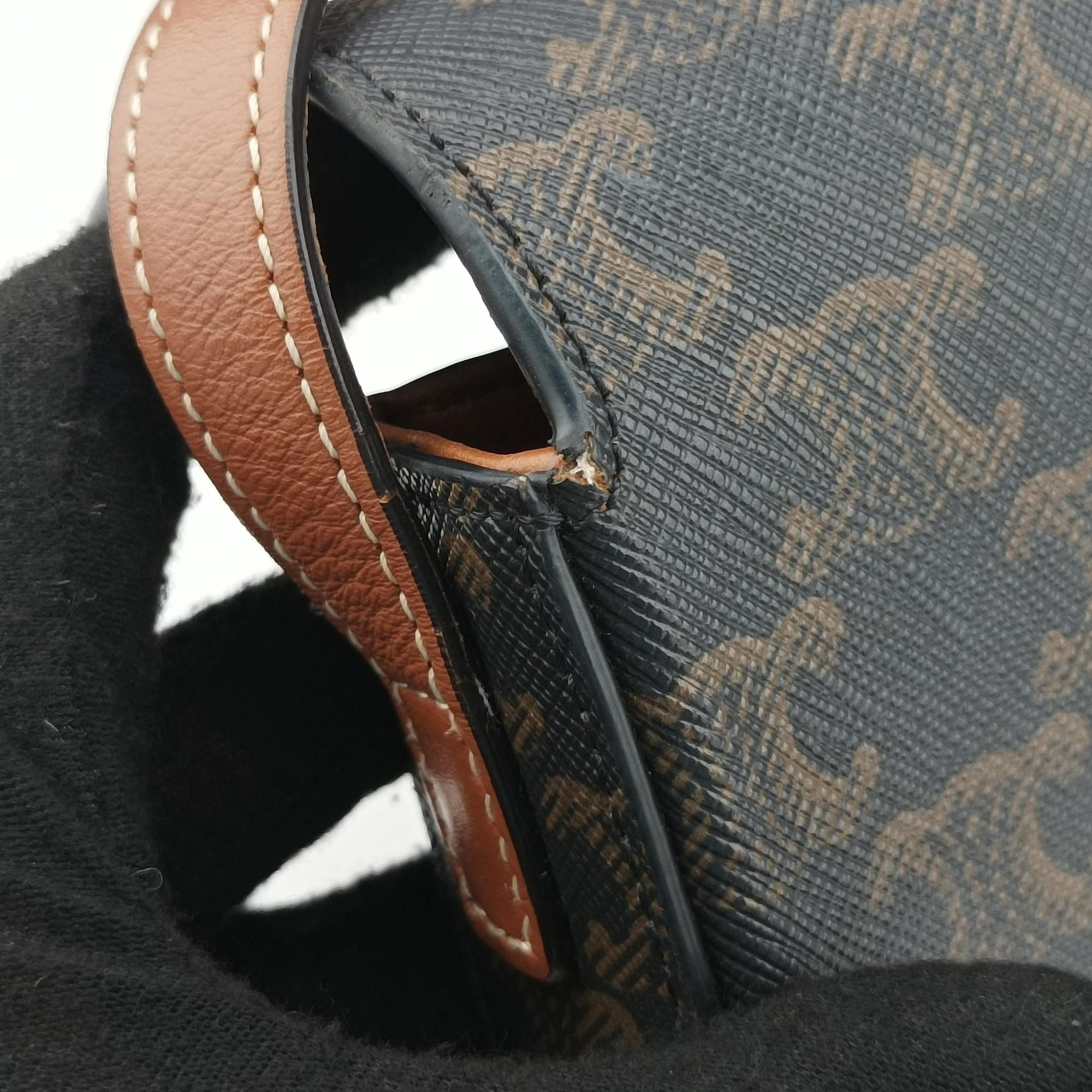 TRIOMPHE Brown PVC coated canvas F-CU-1202トリオンフ ブラウン PVCコーティングキャンバス F-CU-1202