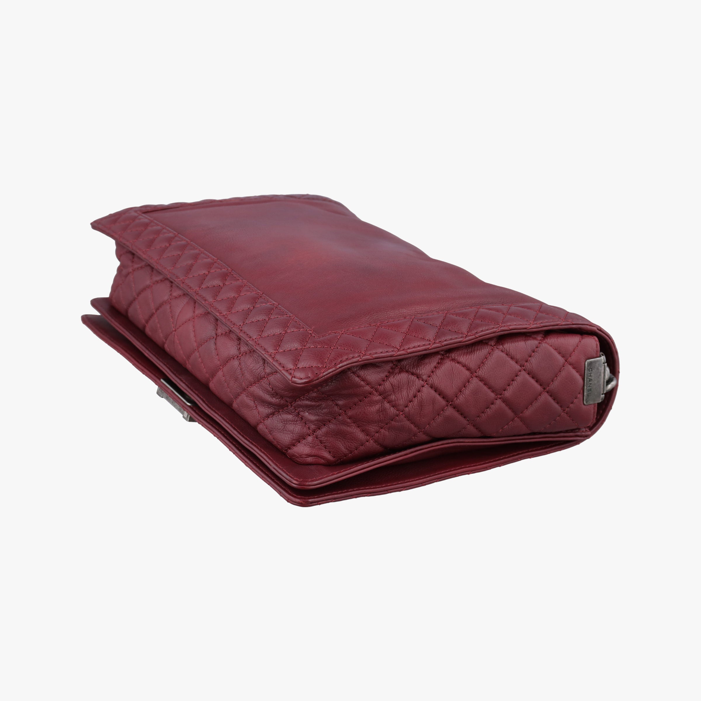 BOY CHANEL Red Leather A67947 18848566ボーイシャネル レッド レザー A67947 18848566