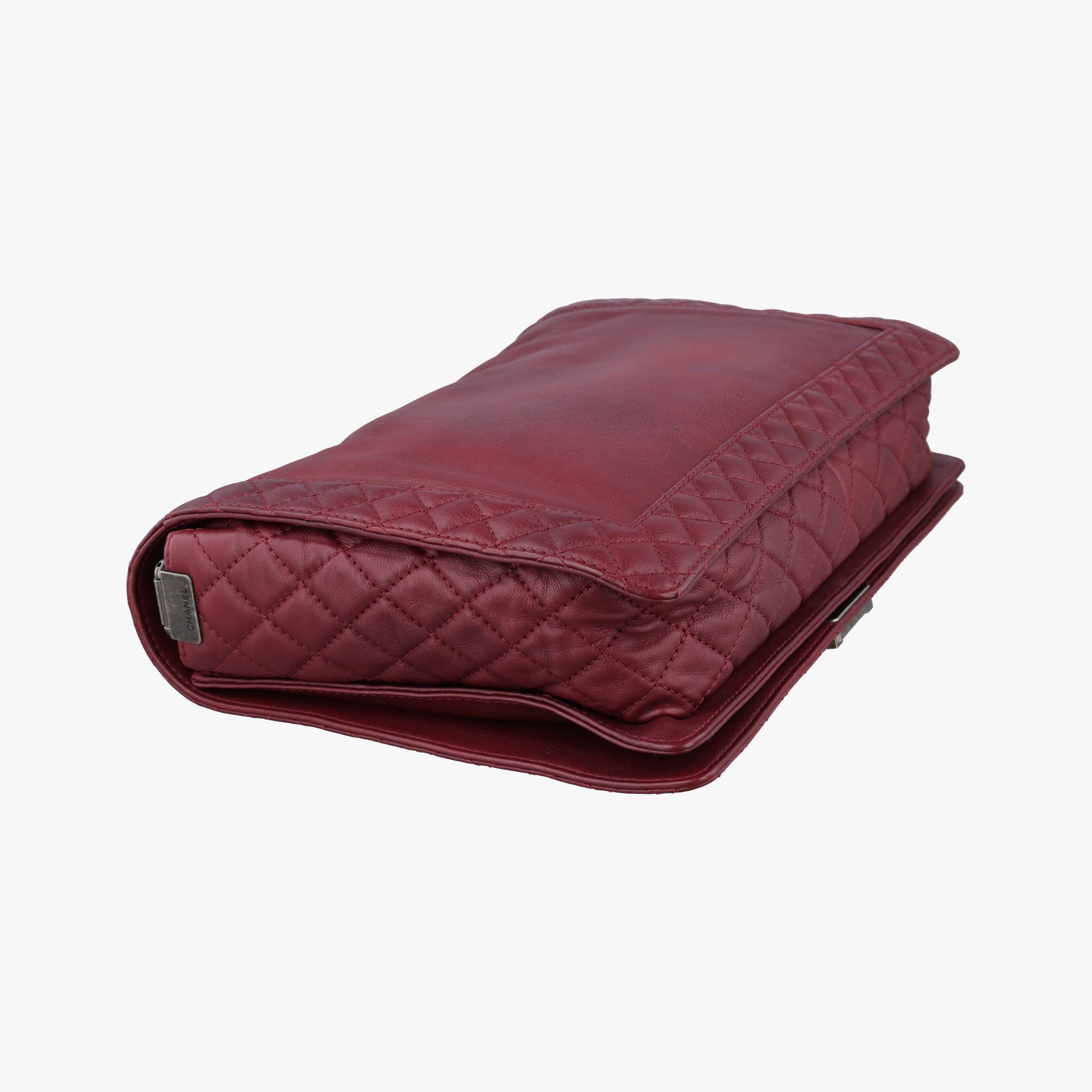 BOY CHANEL Red Leather A67947 18848566ボーイシャネル レッド レザー A67947 18848566