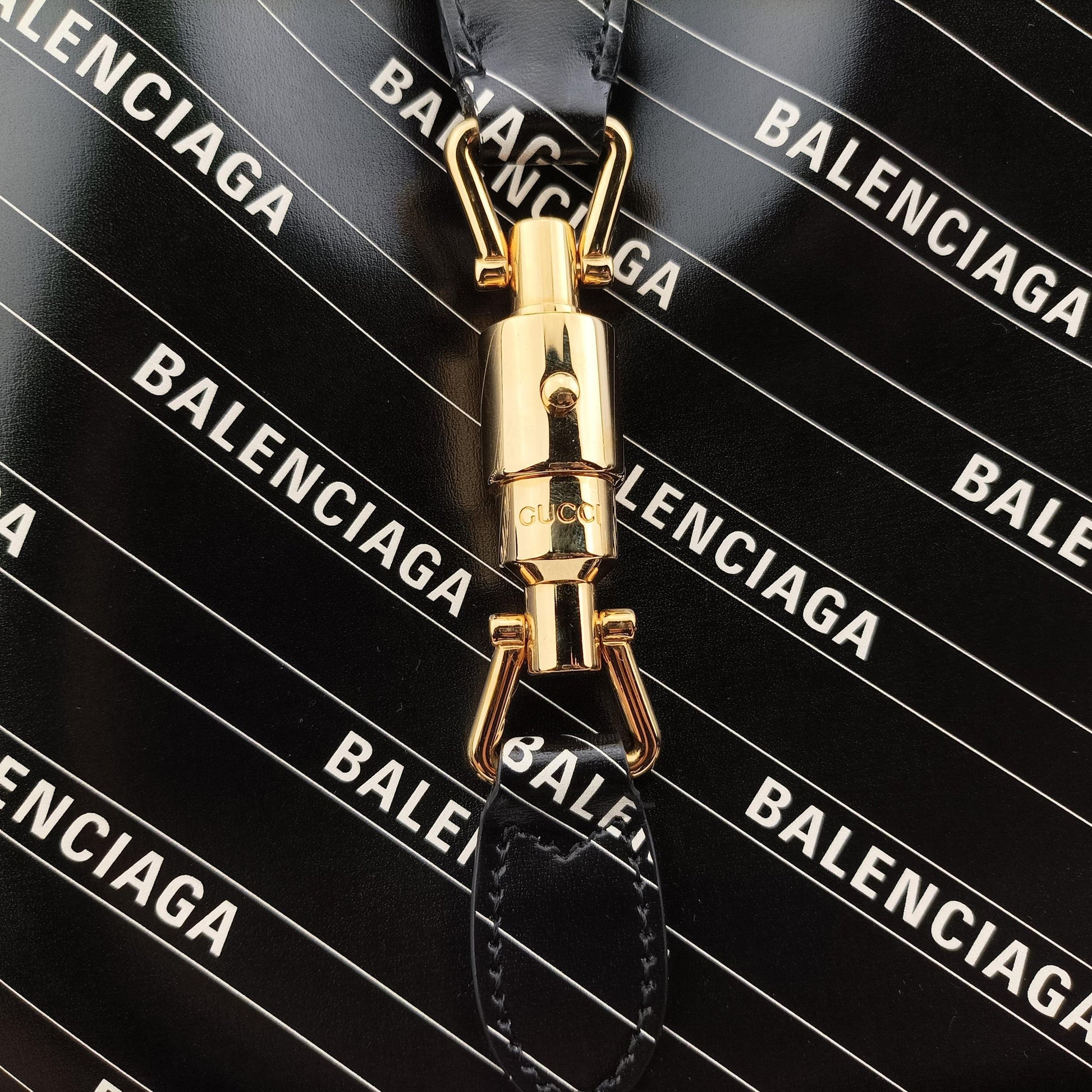 Gucci x Balenciaga The Hacker Project Jackie 1961 Black Leather 636712 B036488035グッチ × バレンシアガ ザ ハッカー プロジェクト ジャッキー 1961  ブラック レザー 636712 B036488035