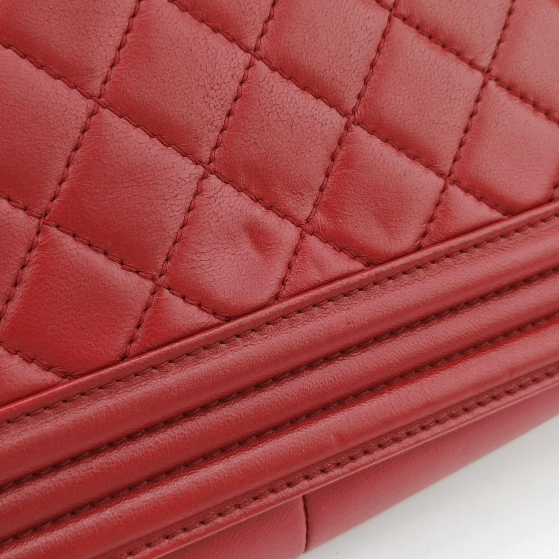 BOY CHANEL Red Leather A67086 18461108ボーイシャネル レッド レザー A67086 18461108