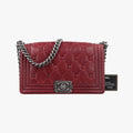 BOY CHANEL Red Leather A67755 18253867ボーイシャネル レッド レザー A67755 18253867