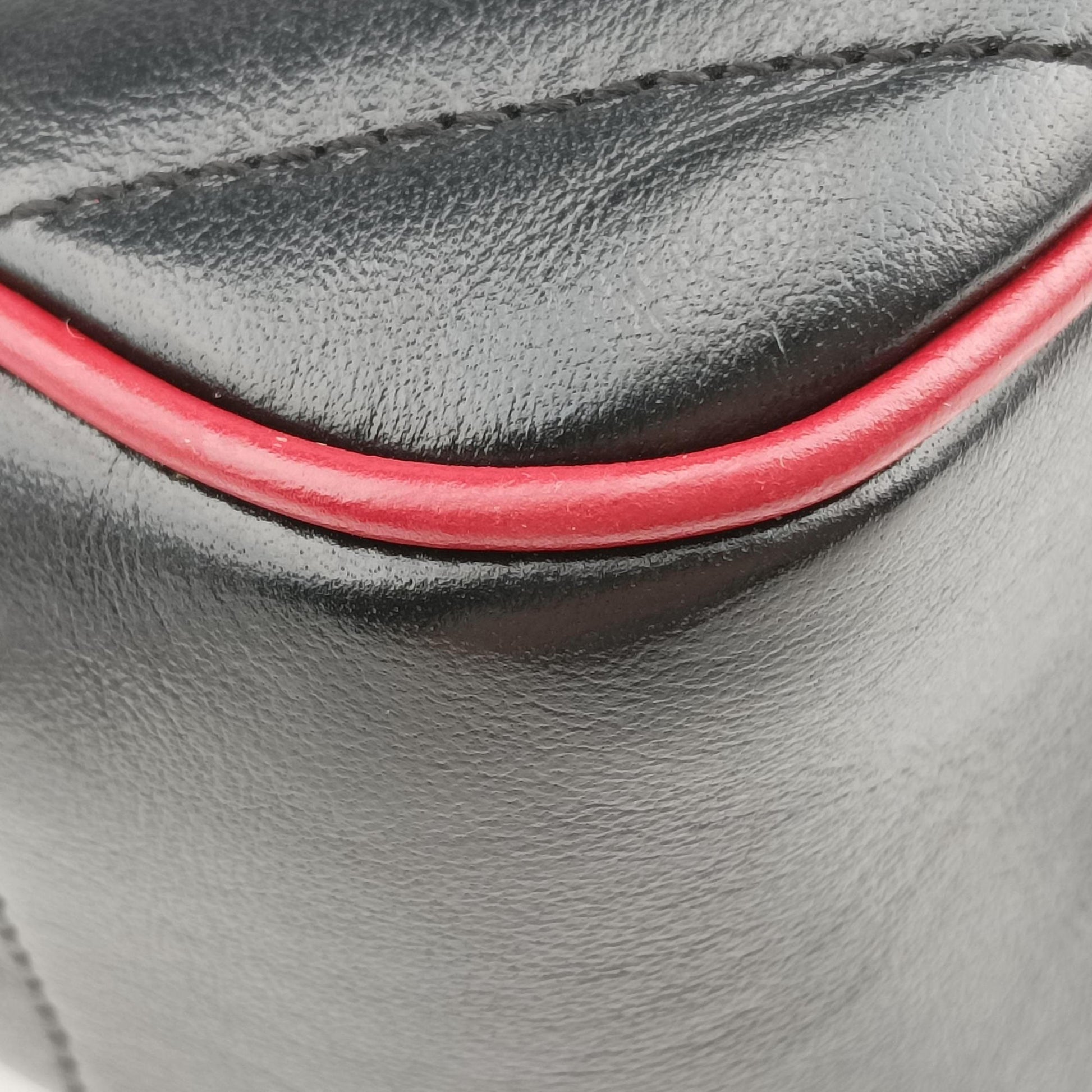 GG Marmont Bamboo Top Handle Black×Red Leather 602270 H031709587GGマーモント バンブー トップ ハンドル ブラック×レッド レザー 602270 H031709587