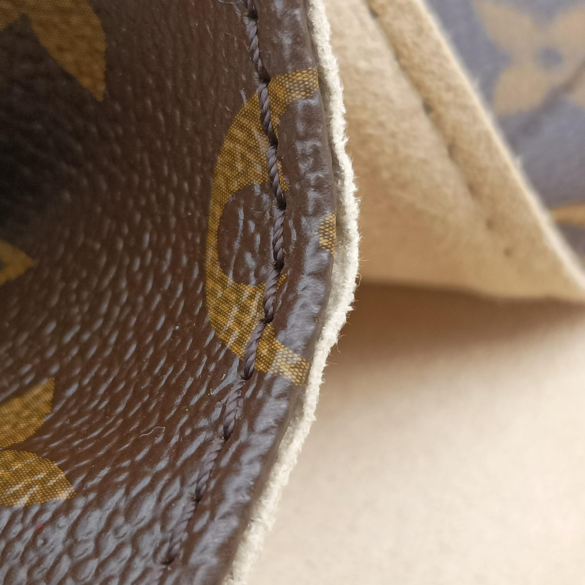 Beverly GM brown Monogram Canvas M40120 DU4008ビバリーGM モノグラム/ブラウン モノグラム キャンバス M40120 DU4008