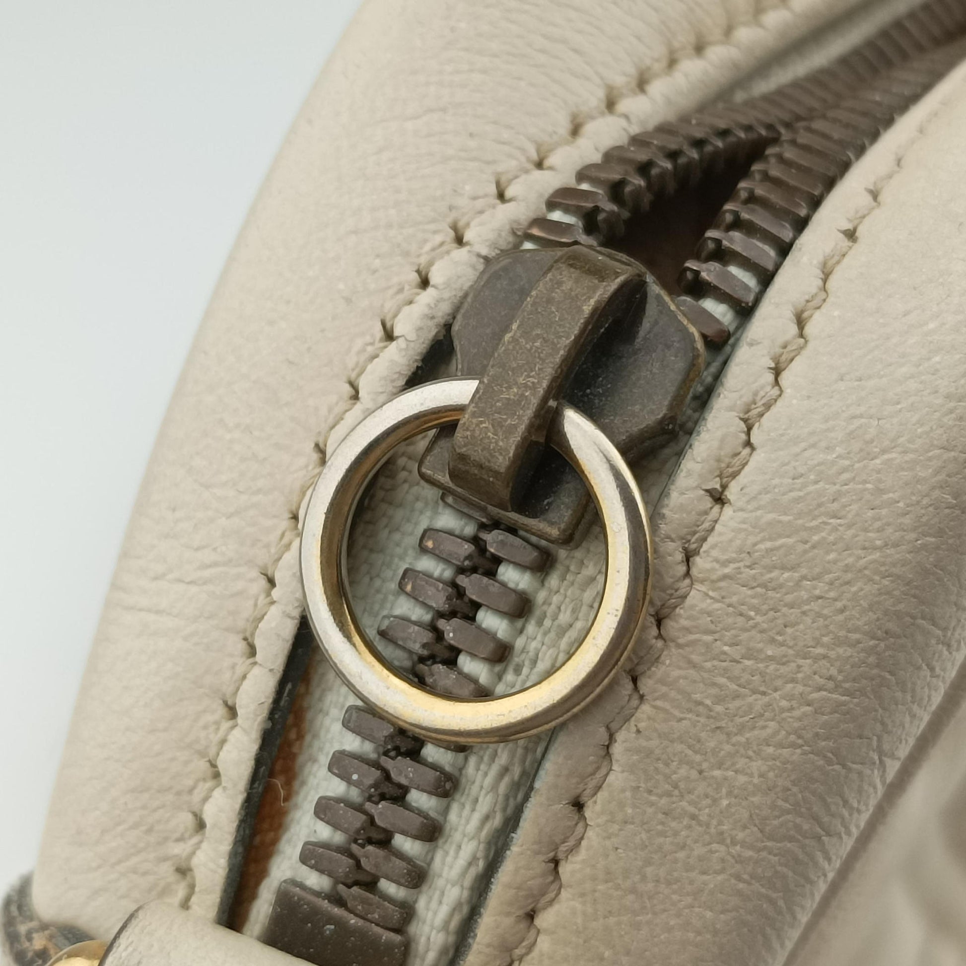GG Marmont White Leather 550154 I028986714GGマーモント ホワイト レザー 550154 I028986714