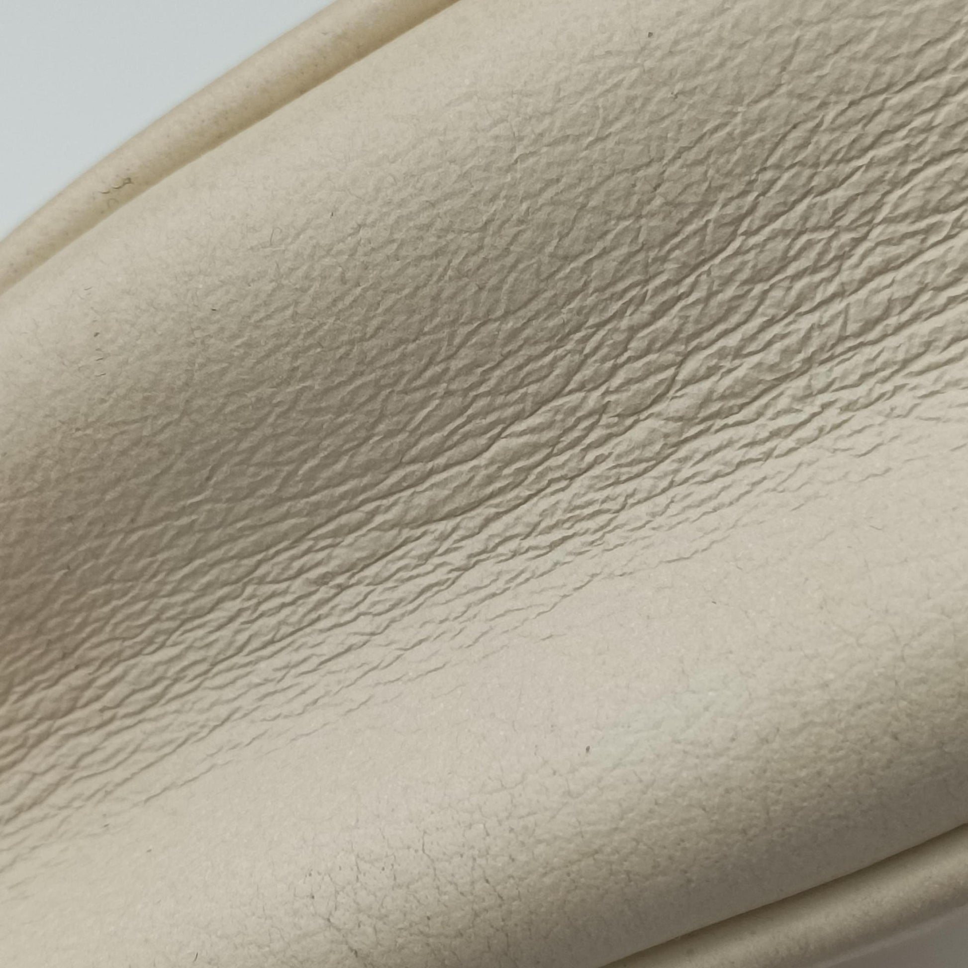 GG Marmont White Leather 550154 I028986714GGマーモント ホワイト レザー 550154 I028986714