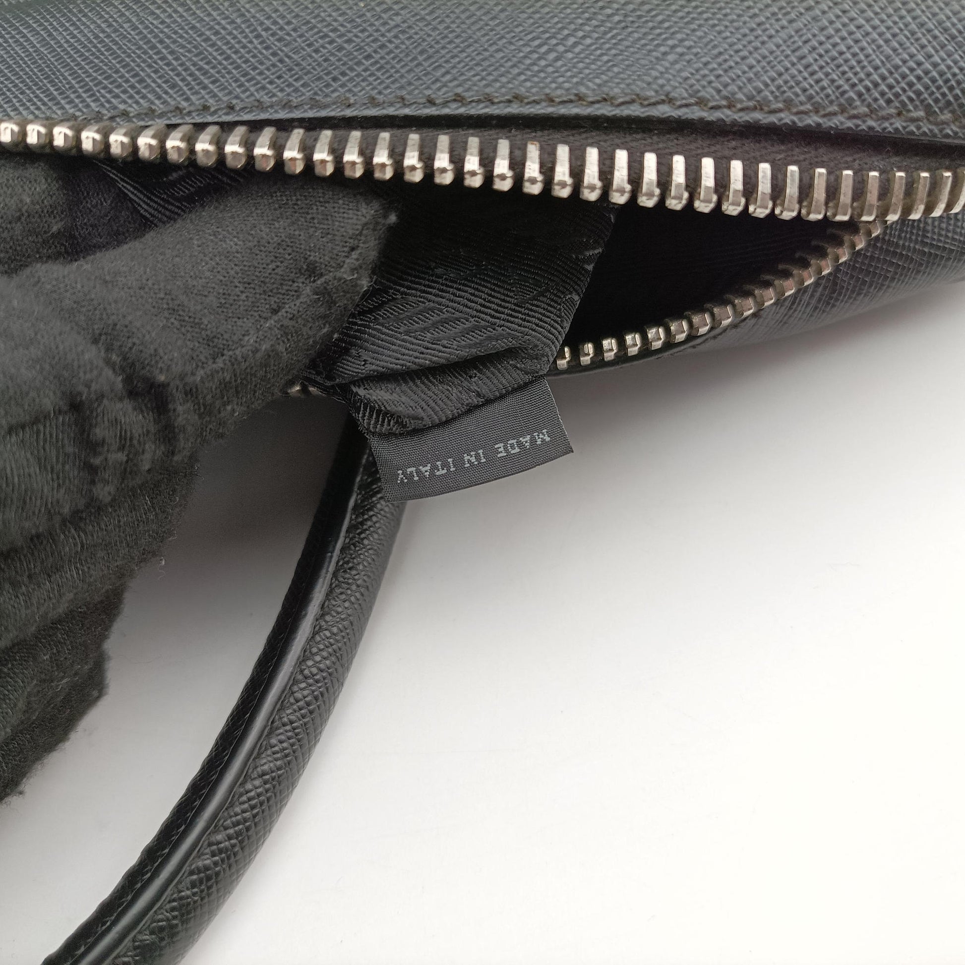 business bag briefcase Black SAFFIANO Leather 2VE363 7/9ビジネスバッグ ブリーフケース ブラック サフィアーノレザー 2VE363 7/9