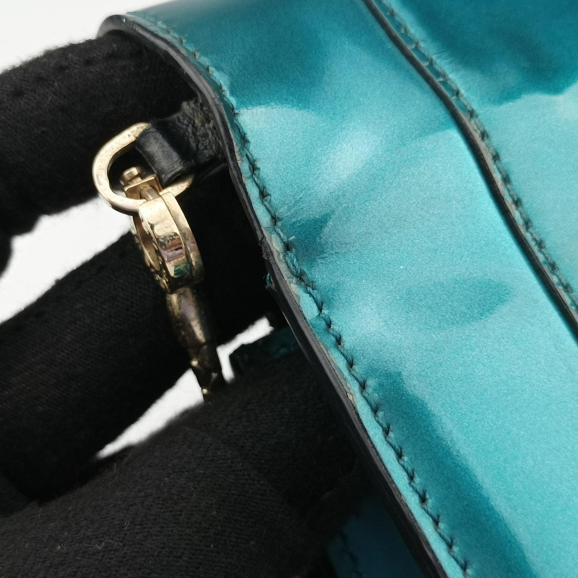 SERPENTI FOREVER Blue Patent DP.K17.285427セルペンティ フォーエバー ブルー パテント DP.K17.285427