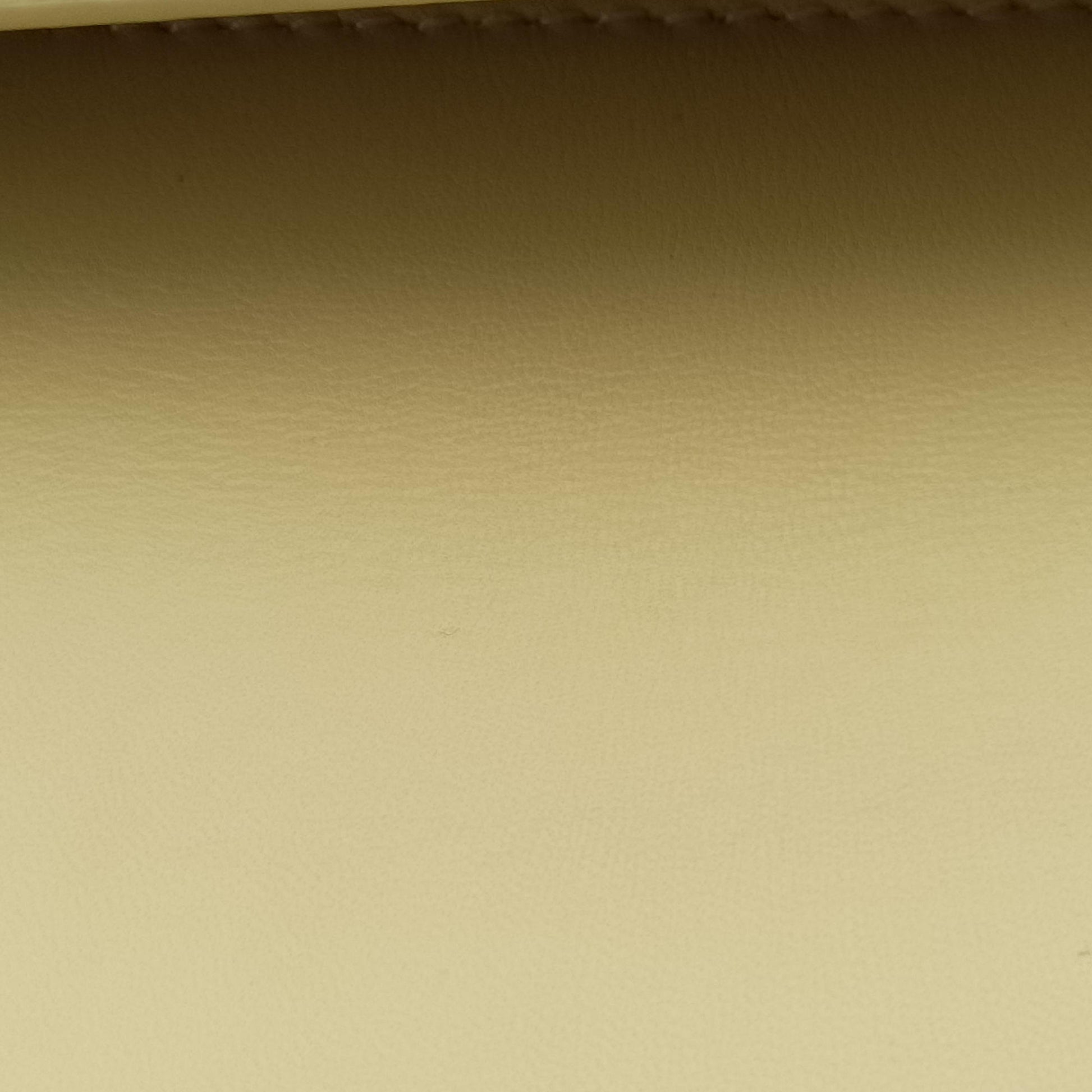 LE Carre TAUPE BOX Yellow Leather GLT633214.0121ル カレ トープボックス イエロー レザー GLT633214.0121