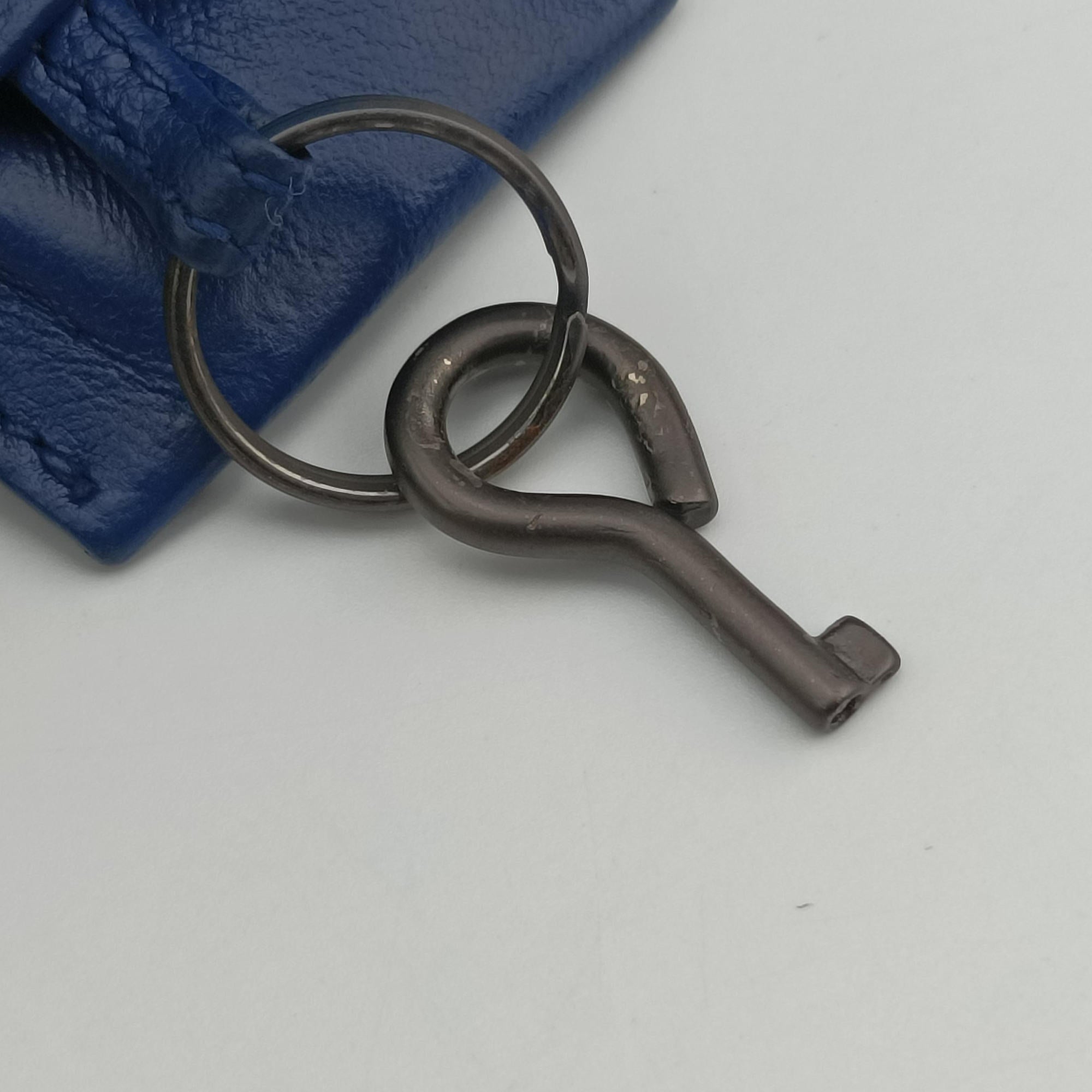 Intrecciato Briefcase Blue lambskin 256347 V0016 4260 EPEV 2011 915 Aイントレチャート ブリーフケース ブルー ラムスキン 256347 V0016 4260 EPEV 2011 915 A