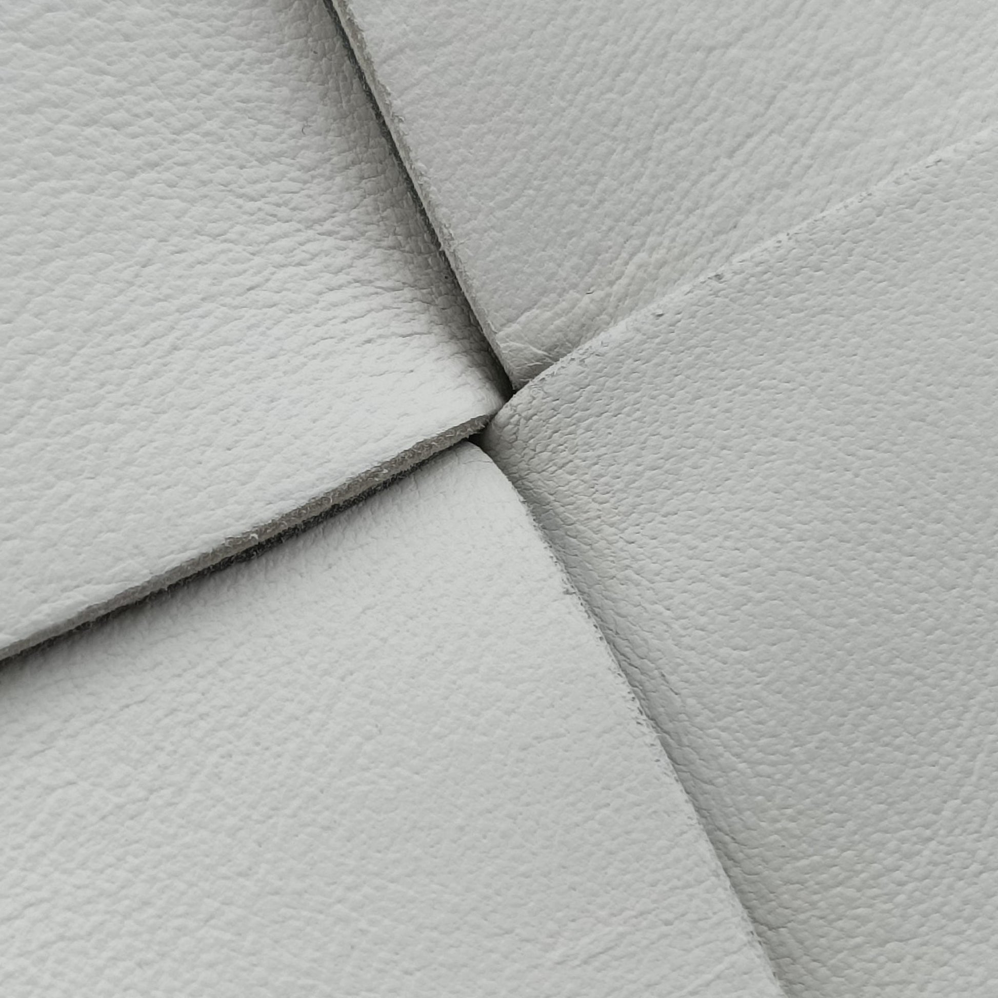THE ARCO Tote White lambskin B09591052H IC Chipザ アルコ トート ホワイト ラムスキン B09591052H ICチップ