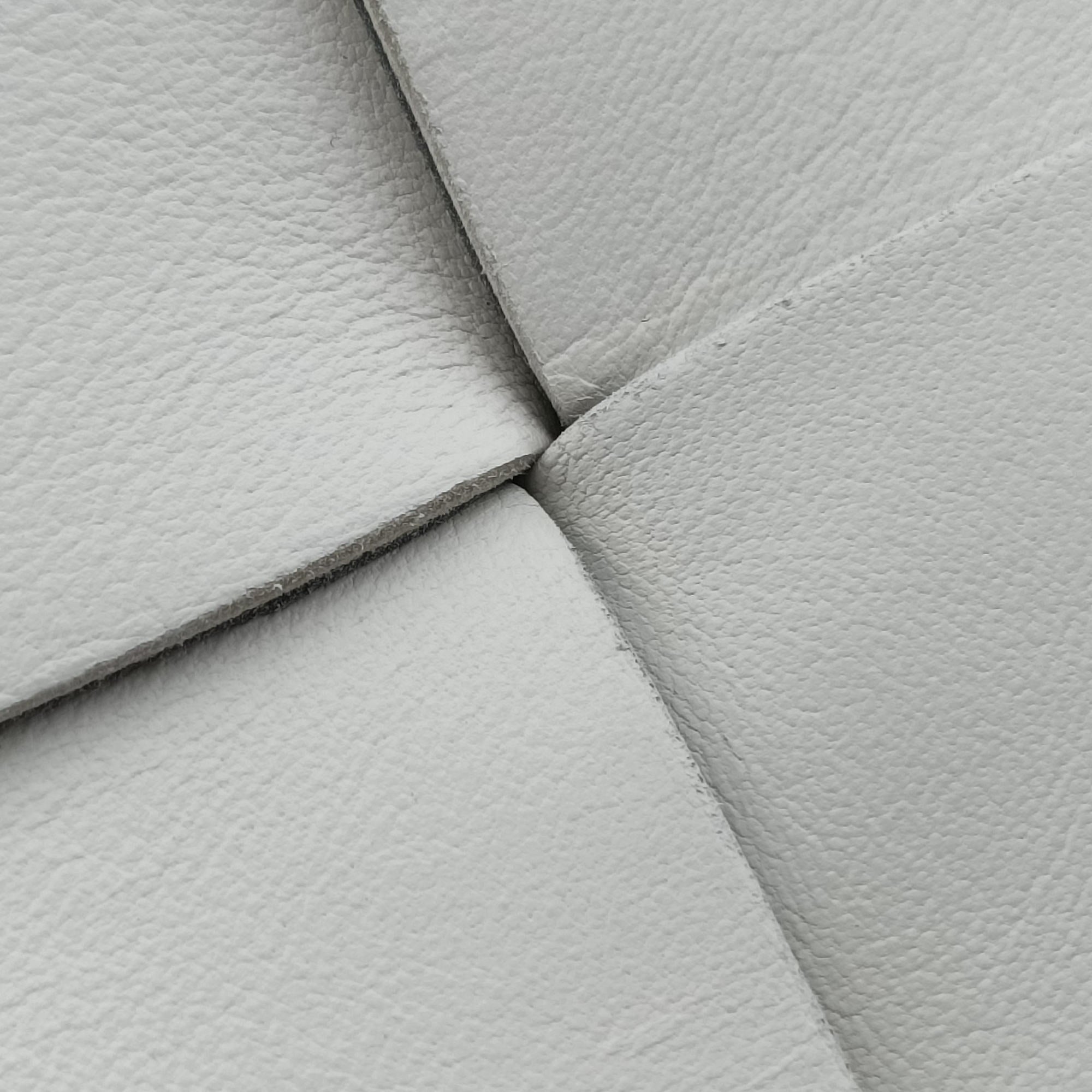 THE ARCO Tote White lambskin B09591052H IC Chipザ アルコ トート ホワイト ラムスキン B09591052H ICチップ