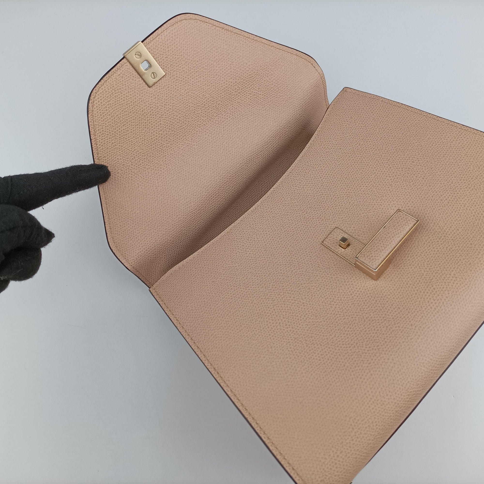 Iside Pink Calfskin N 424946イジィデ ピンク カーフスキン N 424946