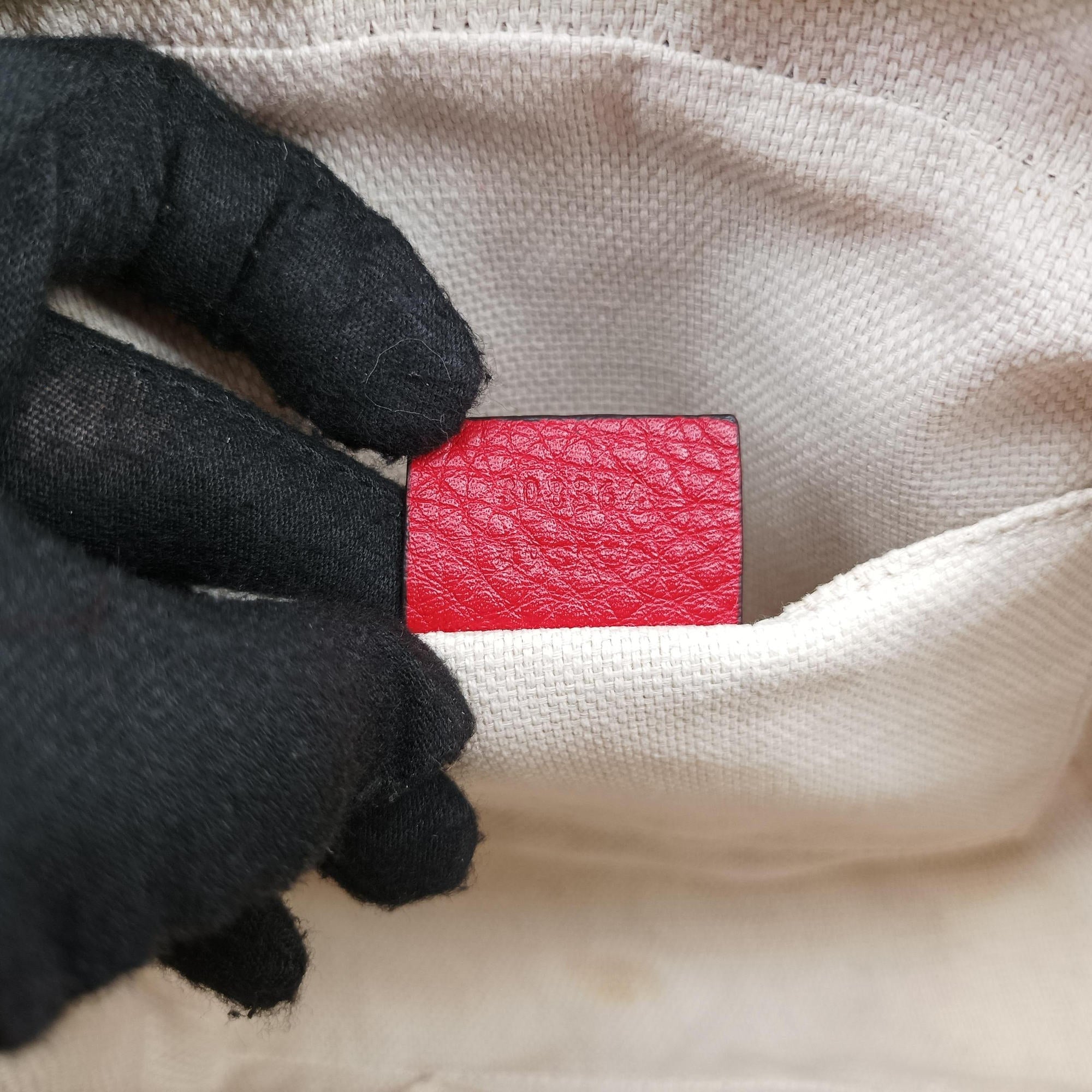 Soho Red Leather 308364 D017152082ソーホー レッド レザー 308364 D017152082