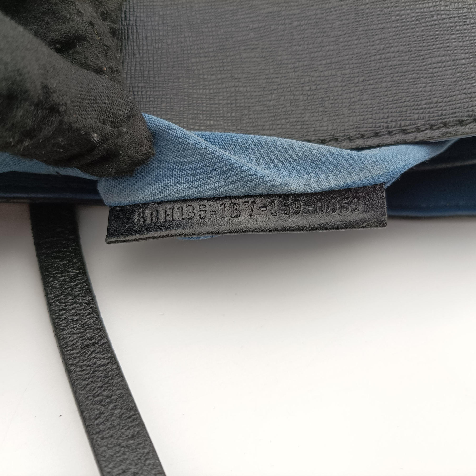 Hollow Tote Black Leather 8BH185 8BH185-1BV-159-0059プリントロールトート ブラック レザー 8BH185 8BH185-1BV-159-0059