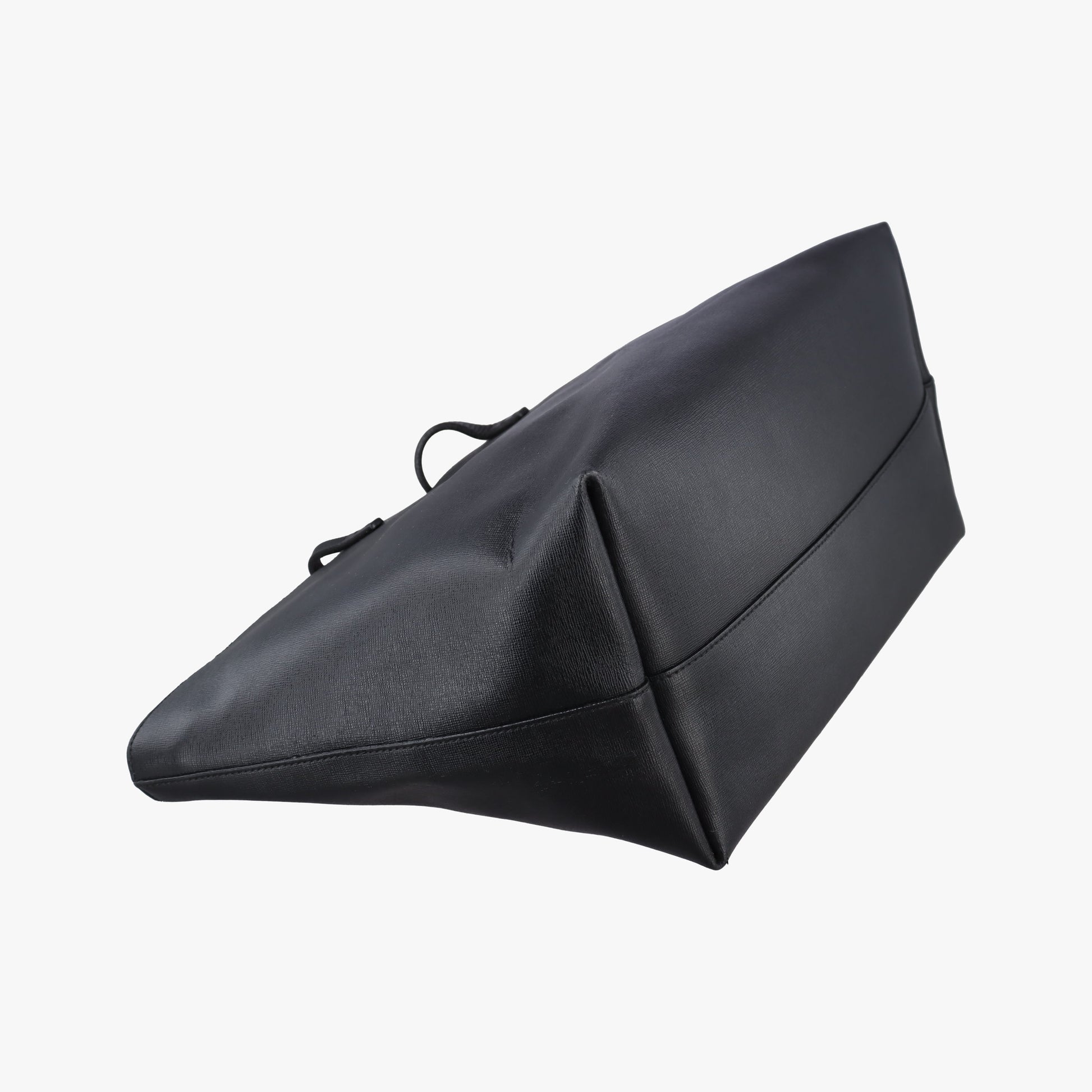 Hollow Tote Black Leather 8BH185 8BH185-1BV-159-0059プリントロールトート ブラック レザー 8BH185 8BH185-1BV-159-0059