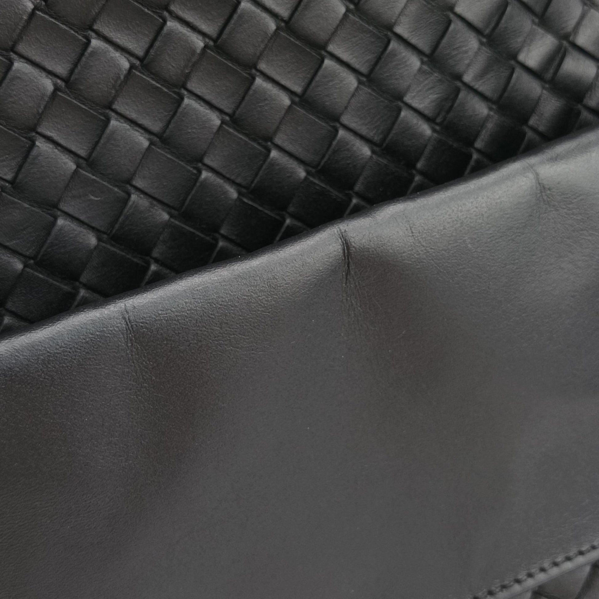 Intrecciato Black lambskin 180215 V4651 1000 EPEV 2010 6713 Aイントレチャート ブラック ラムスキン 180215 V4651 1000 EPEV 2010 6713 A