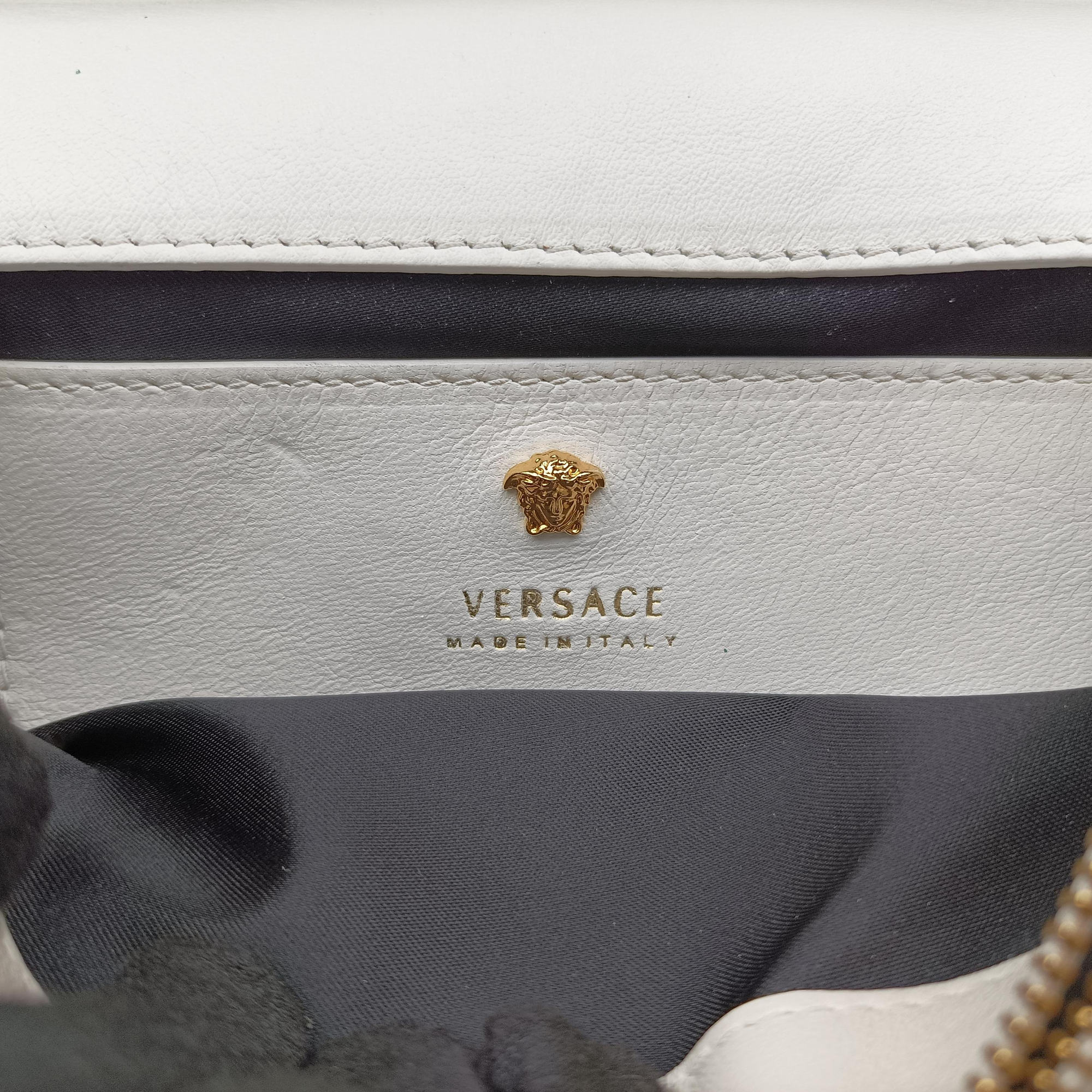Palazzo Medusa White leather CLG 837554526320パラッツォ メドゥーサ ホワイト レザー CLG 837554526320