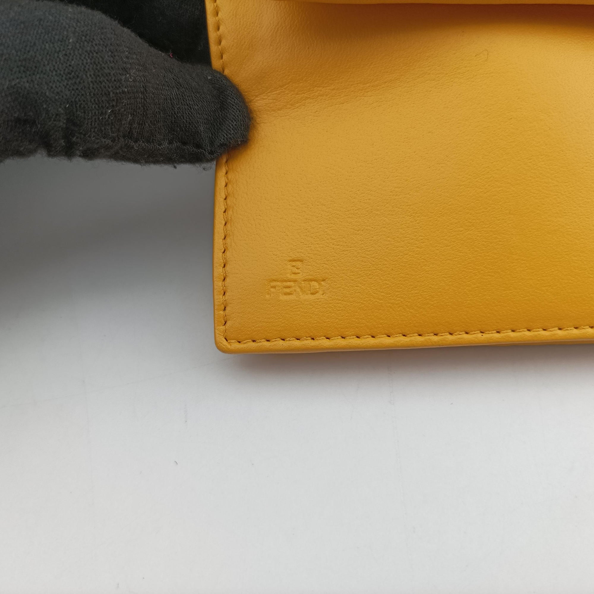 Embossed Logo Yellow lambskin 3M9219 2289-8BM0219-YMY-088エンボス ロゴ イエロー ラムスキン 3M9219 2289-8BM0219-YMY-088