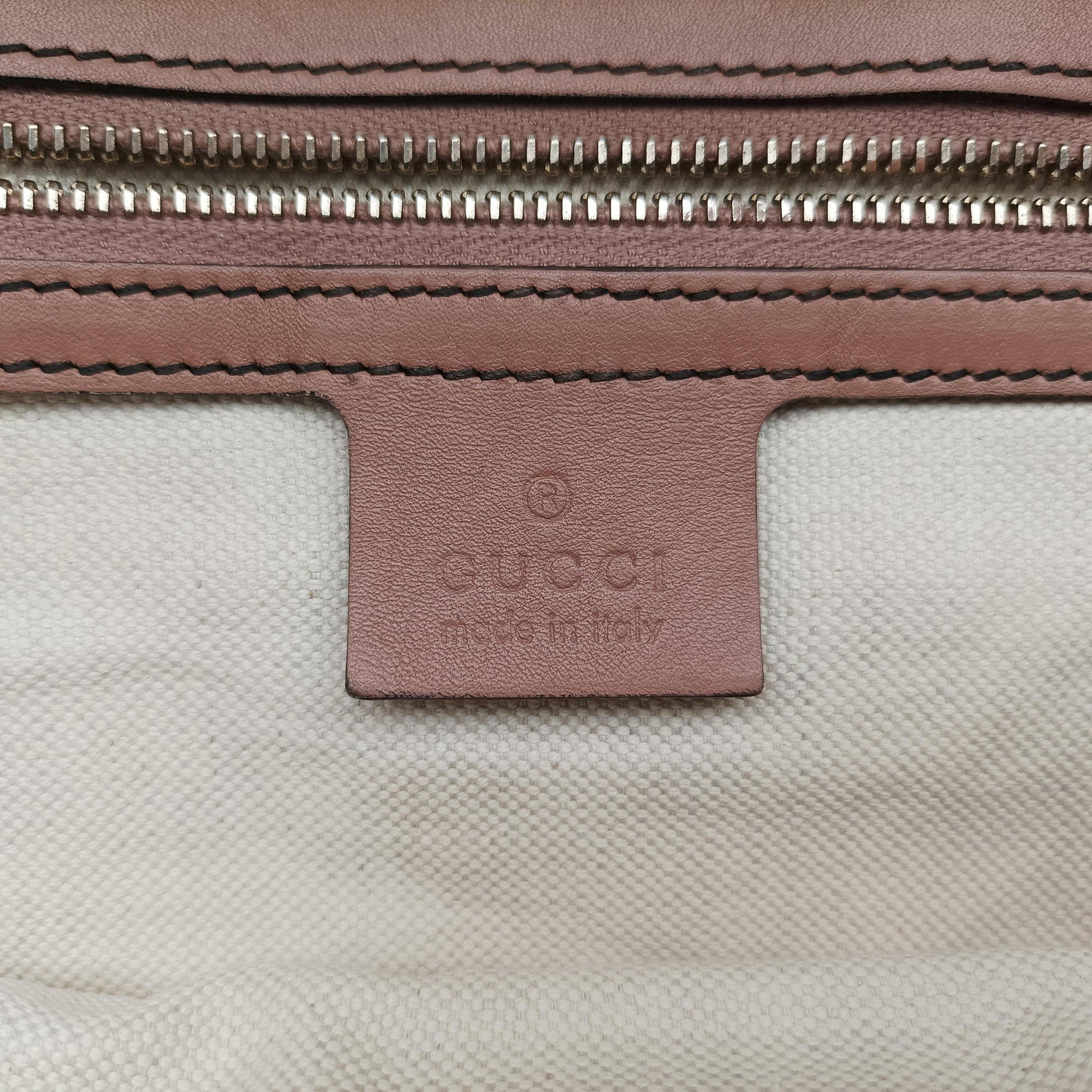 Emily Pink Leather 295403 G011675267エミリー ピンク レザー 295403 G011675267