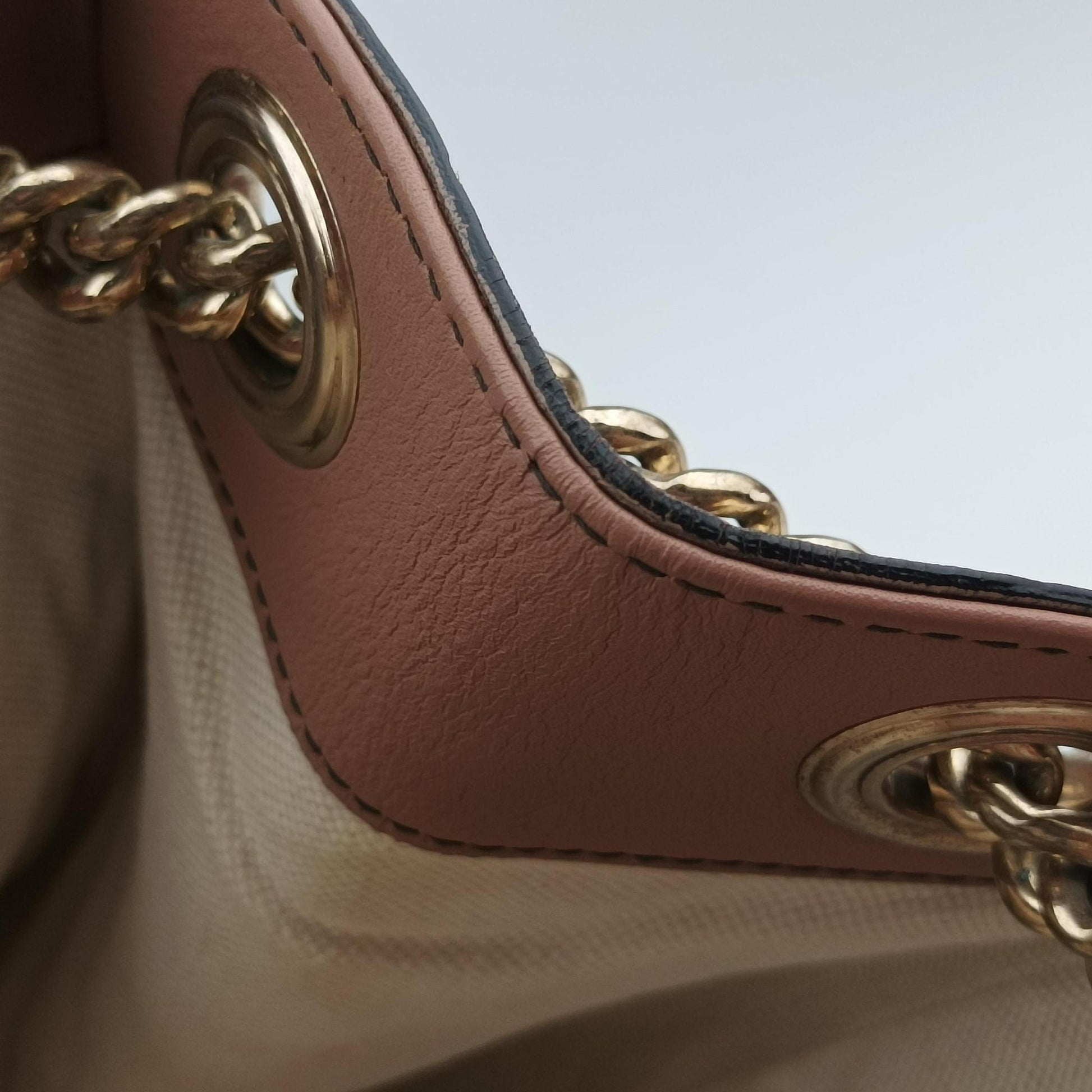 Emily Pink Leather 295403 G011675267エミリー ピンク レザー 295403 G011675267