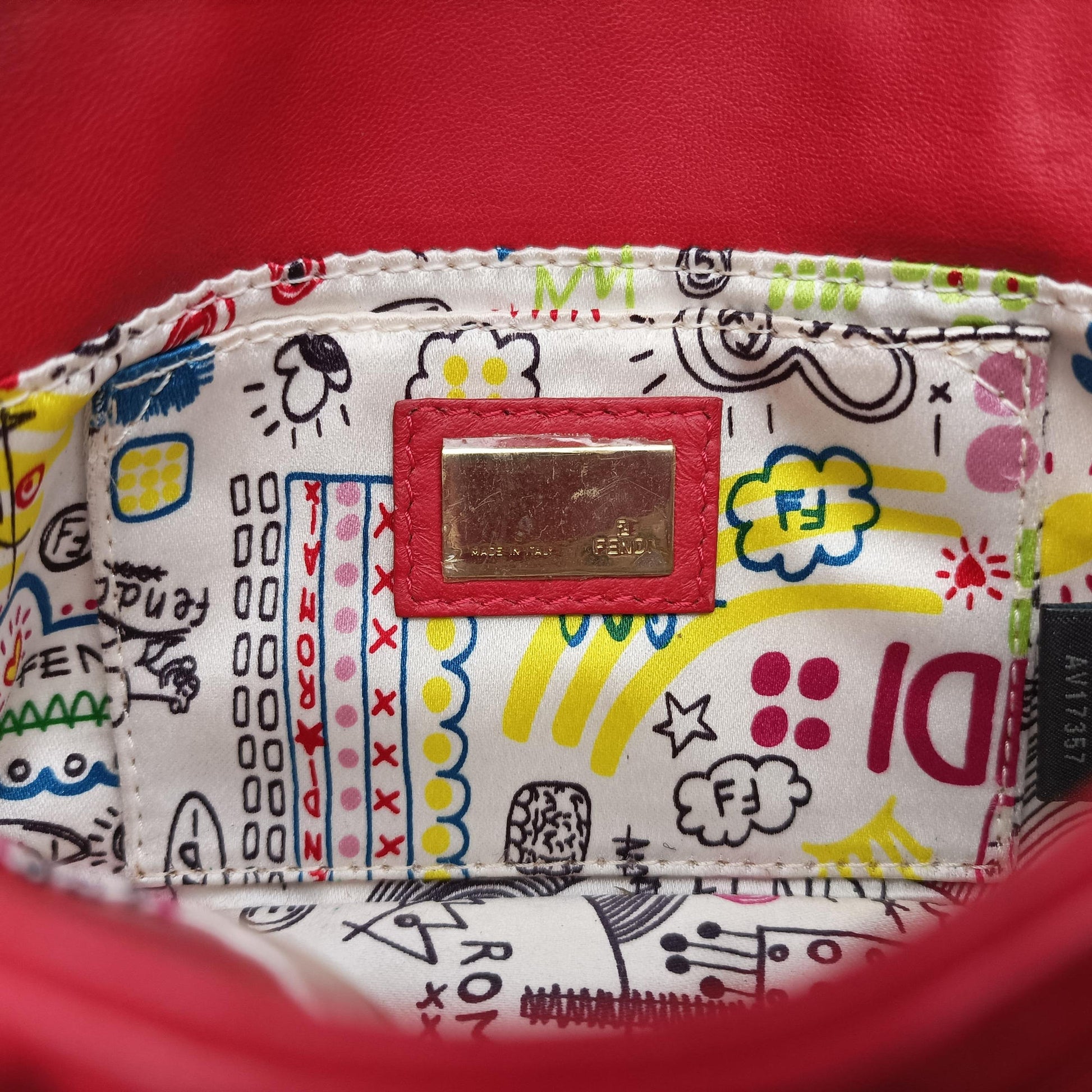 BAGUETTE Red Leather 8BK060 2415-8BK060-YME-088マンマバケット レッド レザー 8BK060 2415-8BK060-YME-088