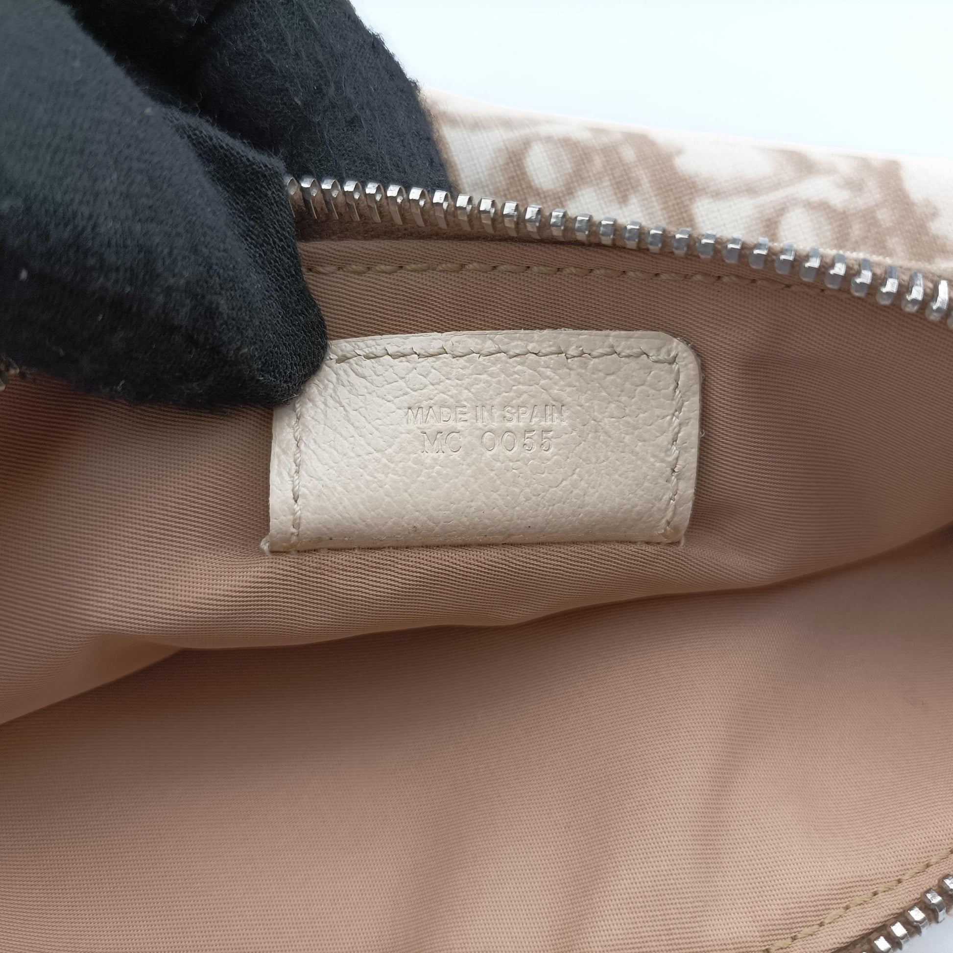 Saddle Beige PVC Coated Canvas Floral Embroidery MC 0055サドル ベージュ PVCコーティングキャンバス 花刺繍 MC 0055
