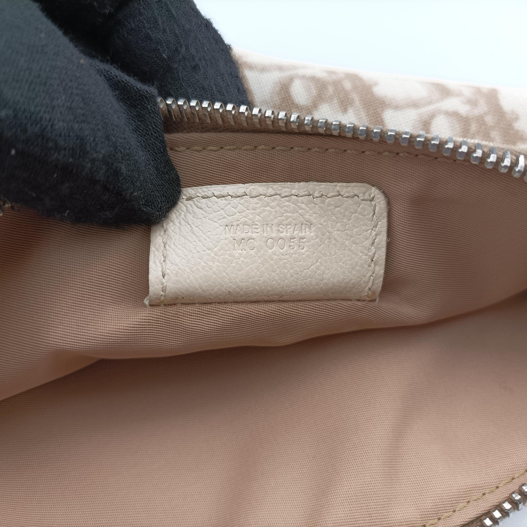 Saddle Beige PVC Coated Canvas Floral Embroidery MC 0055サドル ベージュ PVCコーティングキャンバス 花刺繍 MC 0055
