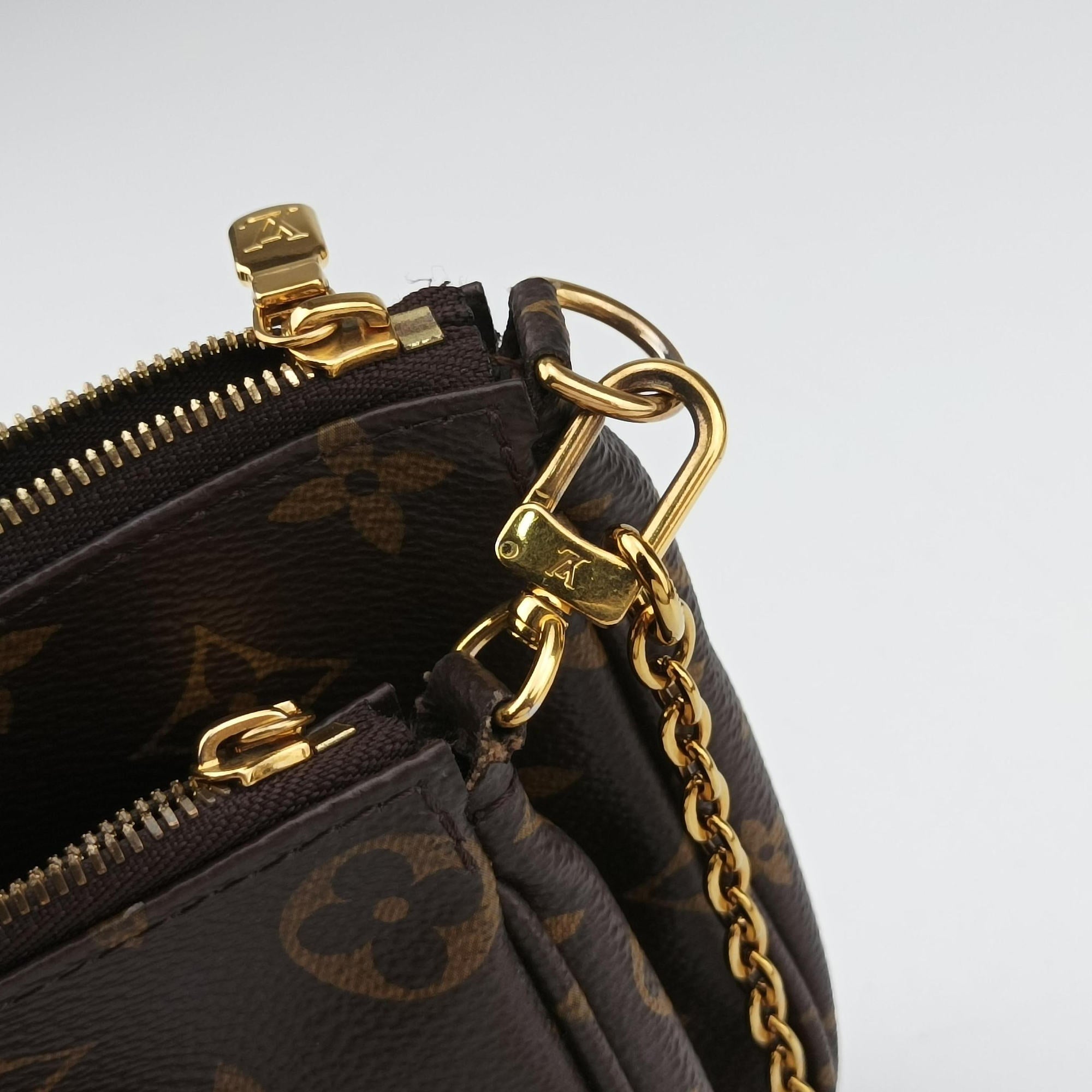 MULTI POCHETTE ACCESSOIRES Brown × Khaki Monogram Canvas M44840 TA5220 IC Chipミュルティポシェットアクセソワール モノグラム/ブラウン×カーキ モノグラムキャンバス M44840 TA5220 ICチップ