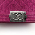 BOY CHANEL Rose velour A67416 17318101ボーイシャネル ローズ レッド ベロア A67416 17318101